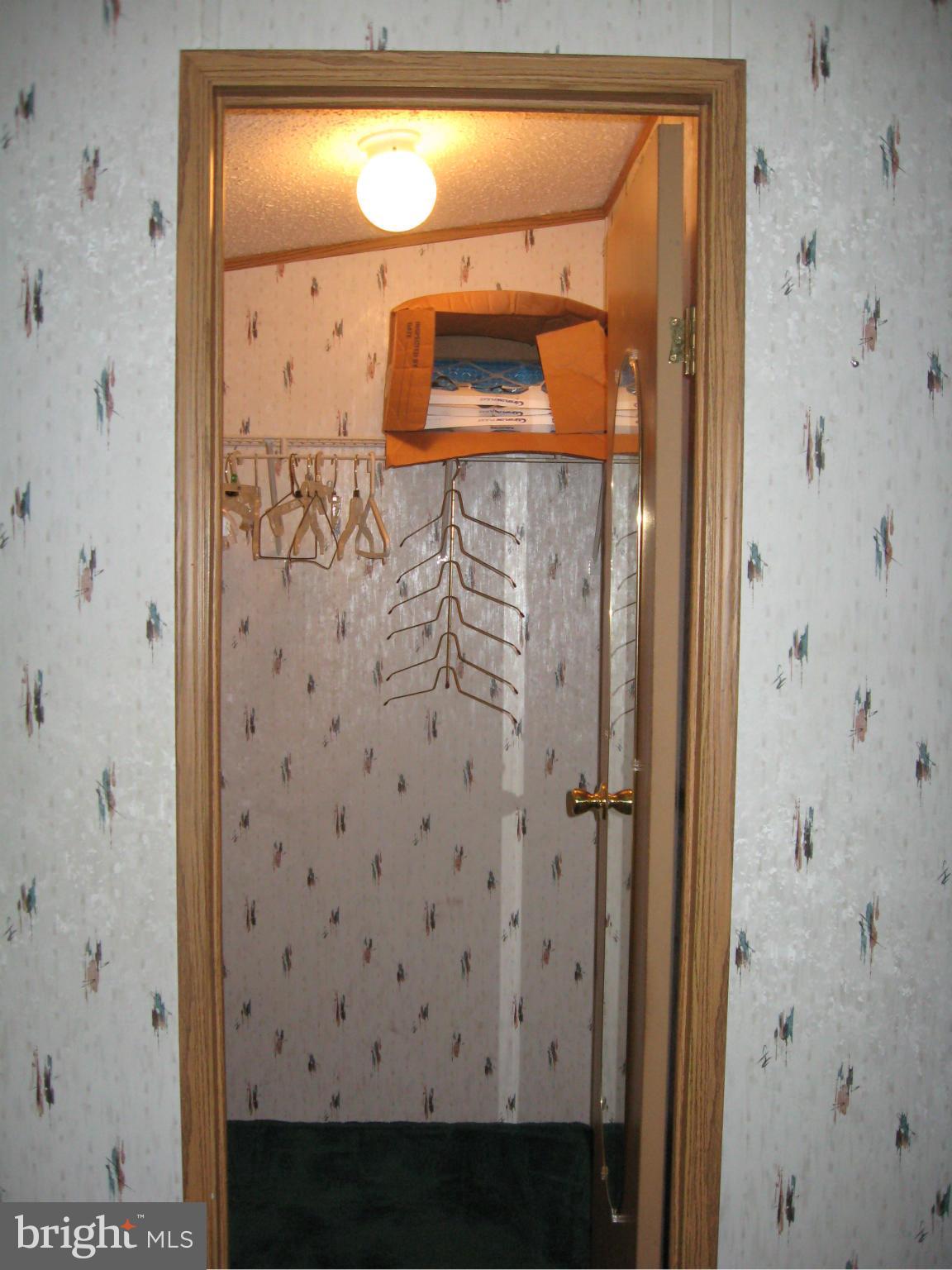 HILLANDALE HOMES - Residential