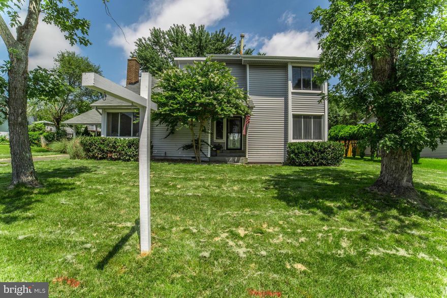 Pristine SFH, just 2 miles from Rt. 66. Pride of ownership shows throughout! Master bedroom w/ full bath & spacious walk-in closet. Family room w/ gas fireplace & cathedral ceilings. New engineered wood floors in main living area. Relax in your backyard oasis featuring newly renovated deck, stone patio, large hot tub secluded in a private gazebo. Must see!