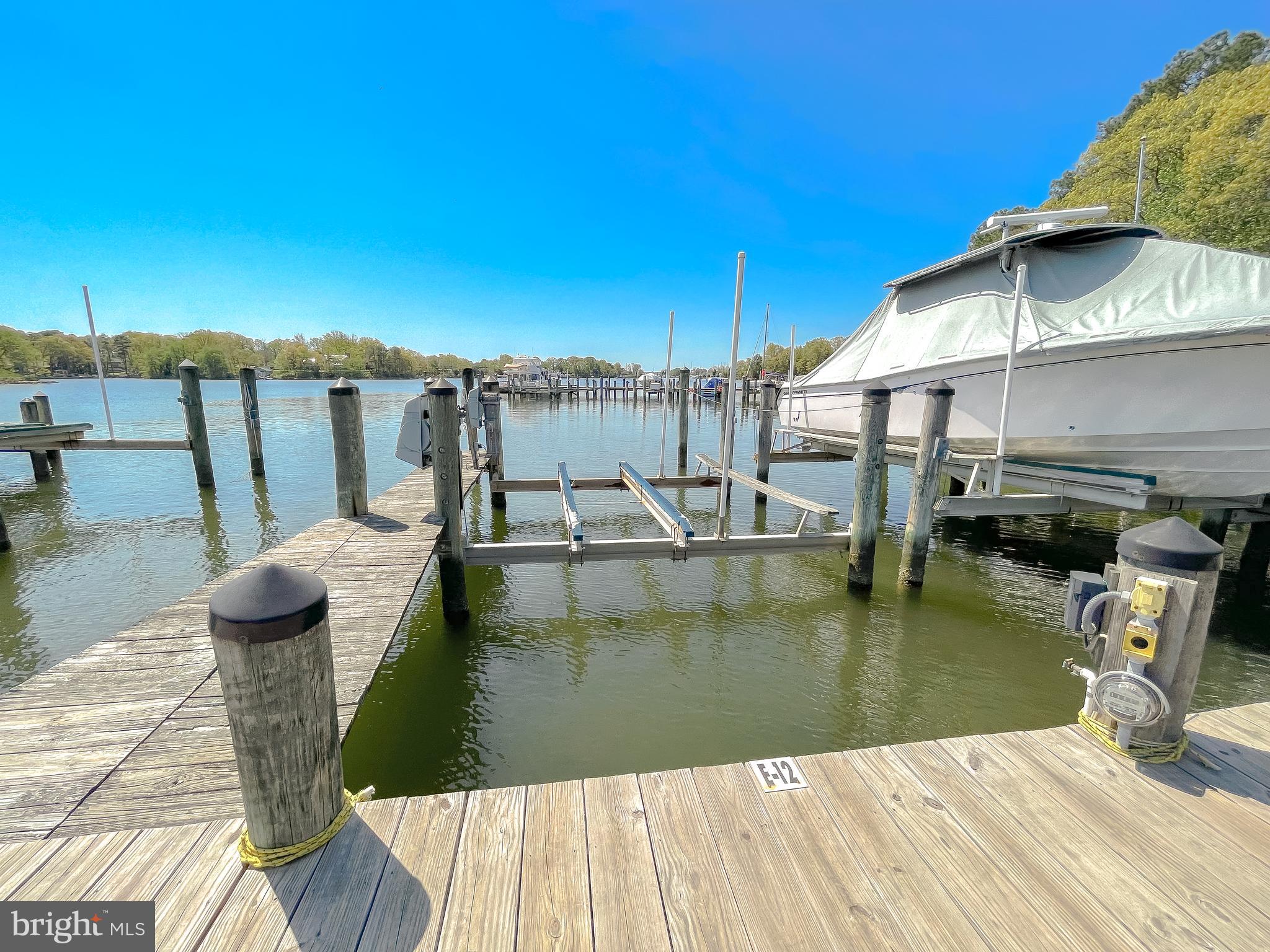 MILL CREEK CONDOMINIUMS - Residential