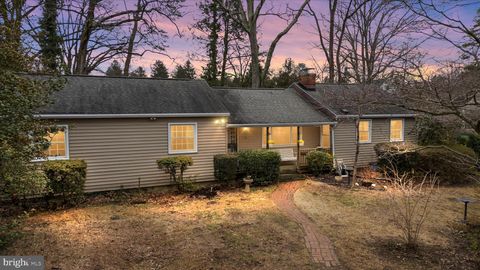 Homes For Sale - 115 Lockleven Drive<br/> SEVERNA PARK, MD 21146