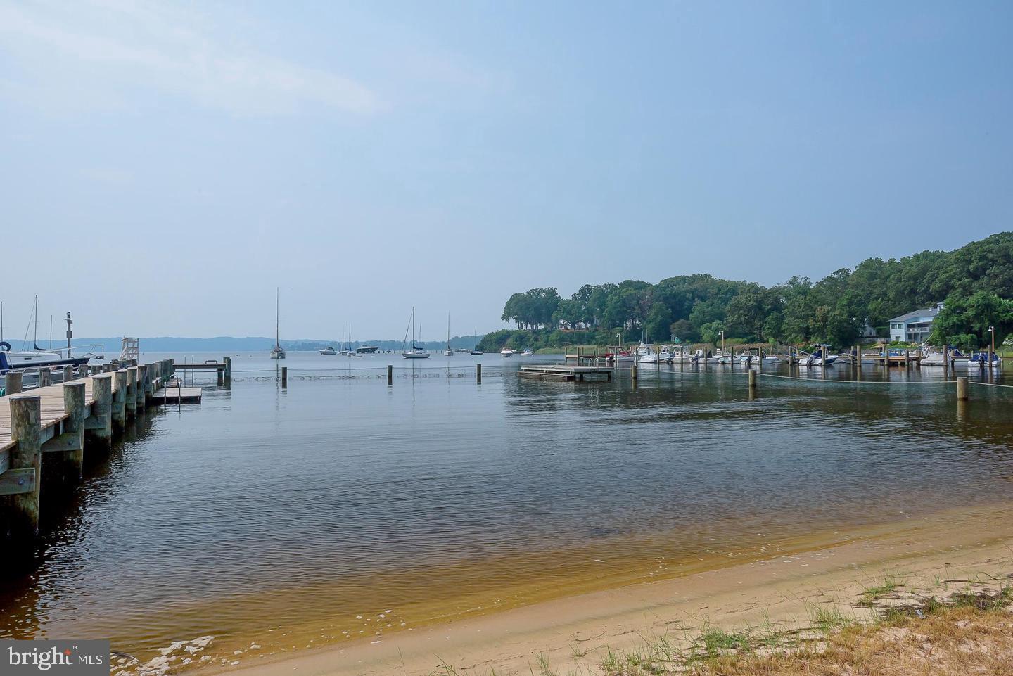 OLDE SEVERNA PARK - Residential