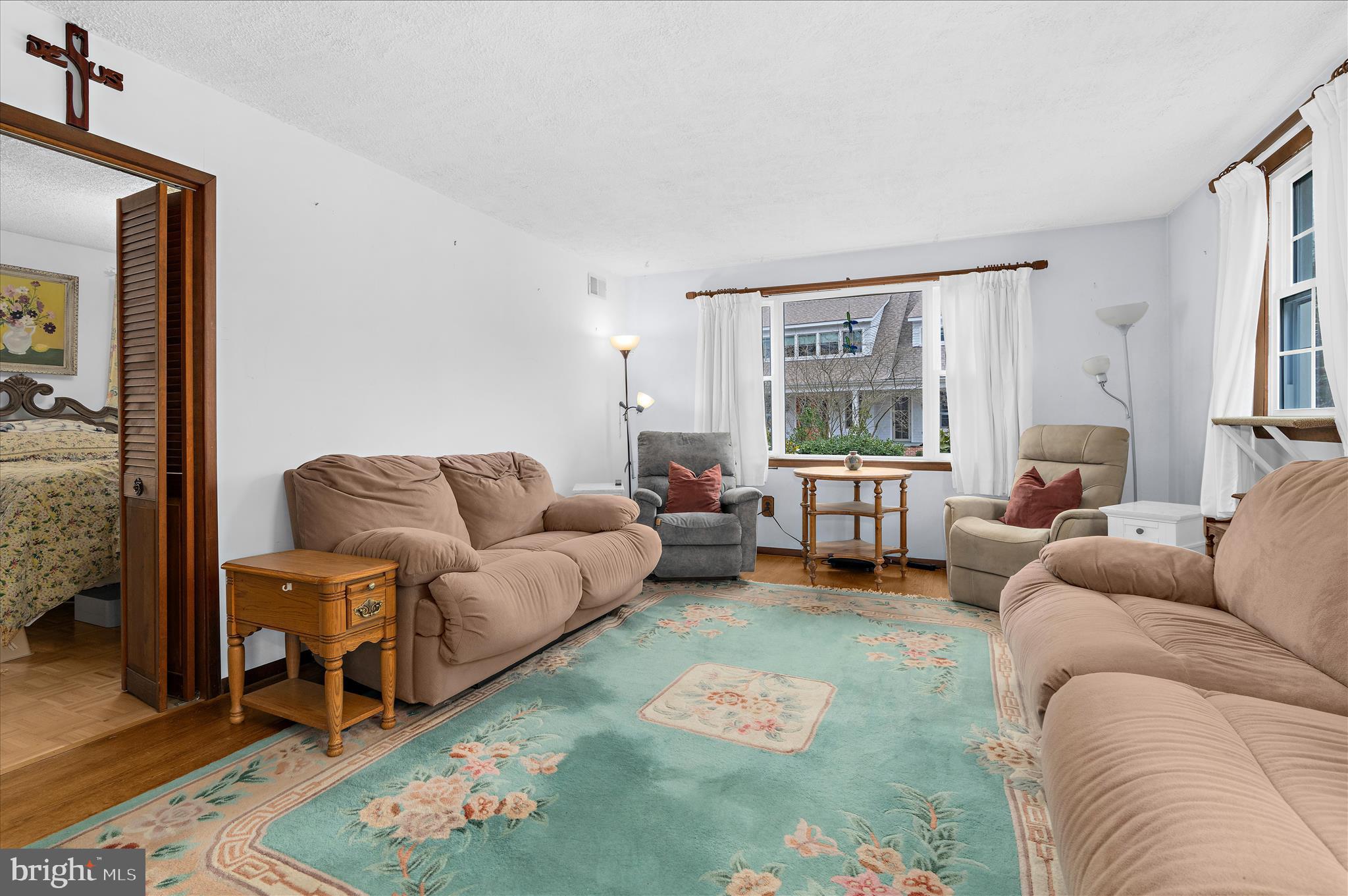 OLDE SEVERNA PARK - Residential