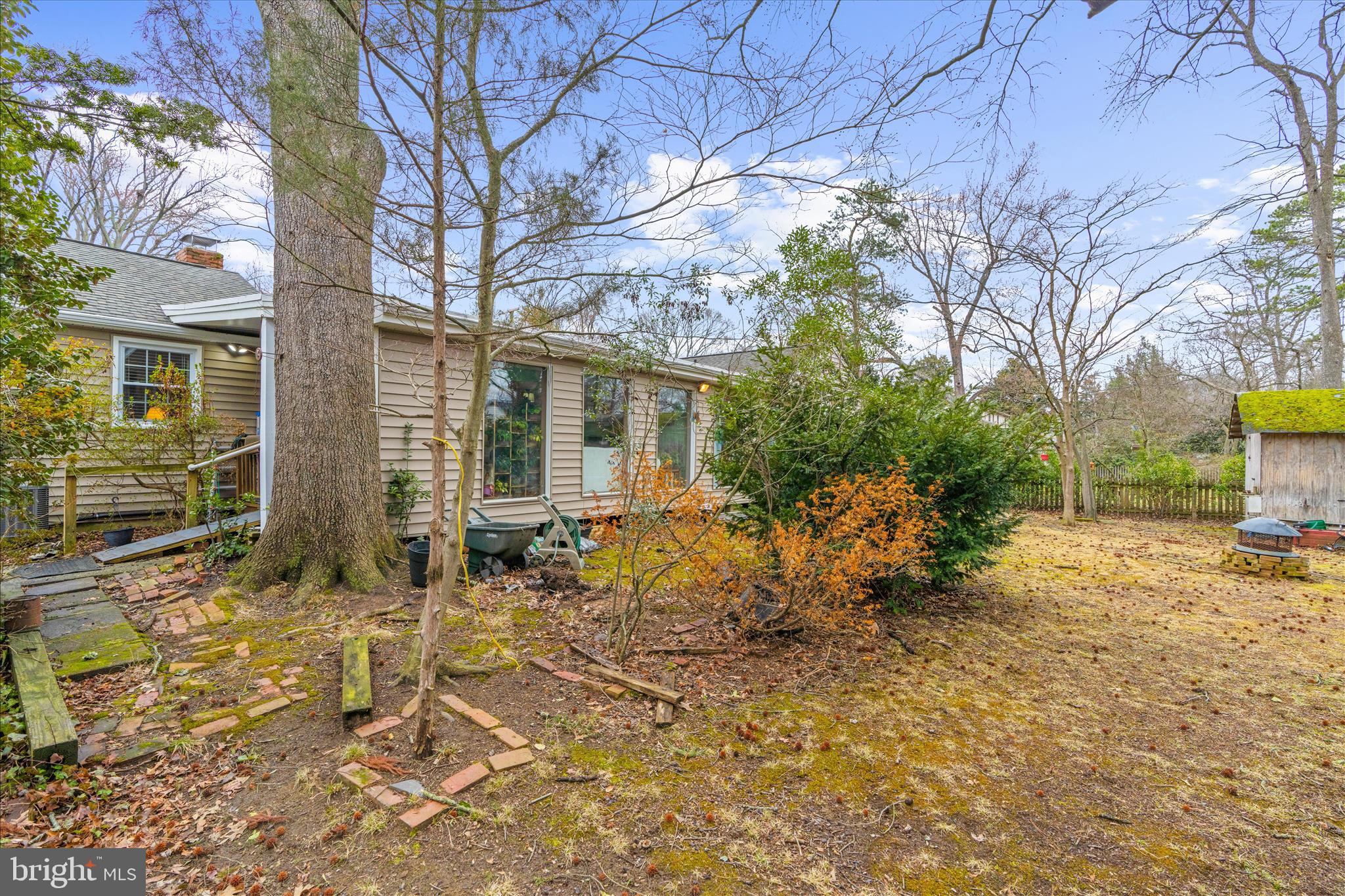 OLDE SEVERNA PARK - Residential