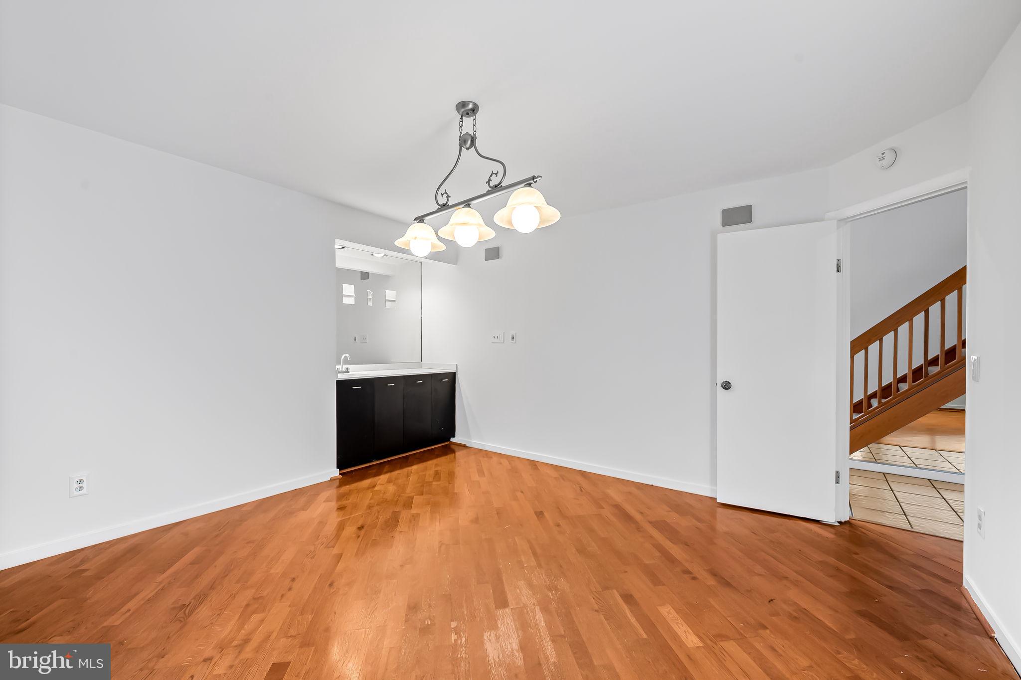 REGENCY PARK - Residential