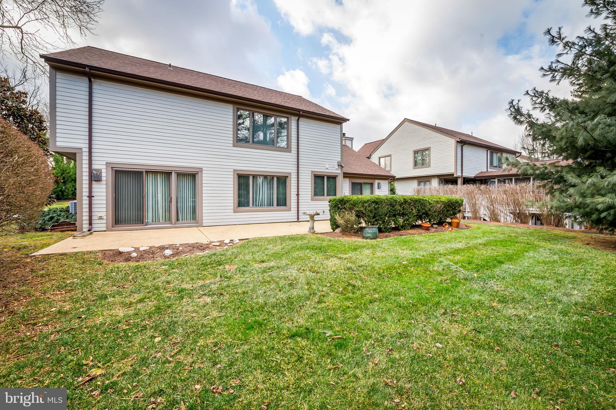 REGENCY PARK - Residential