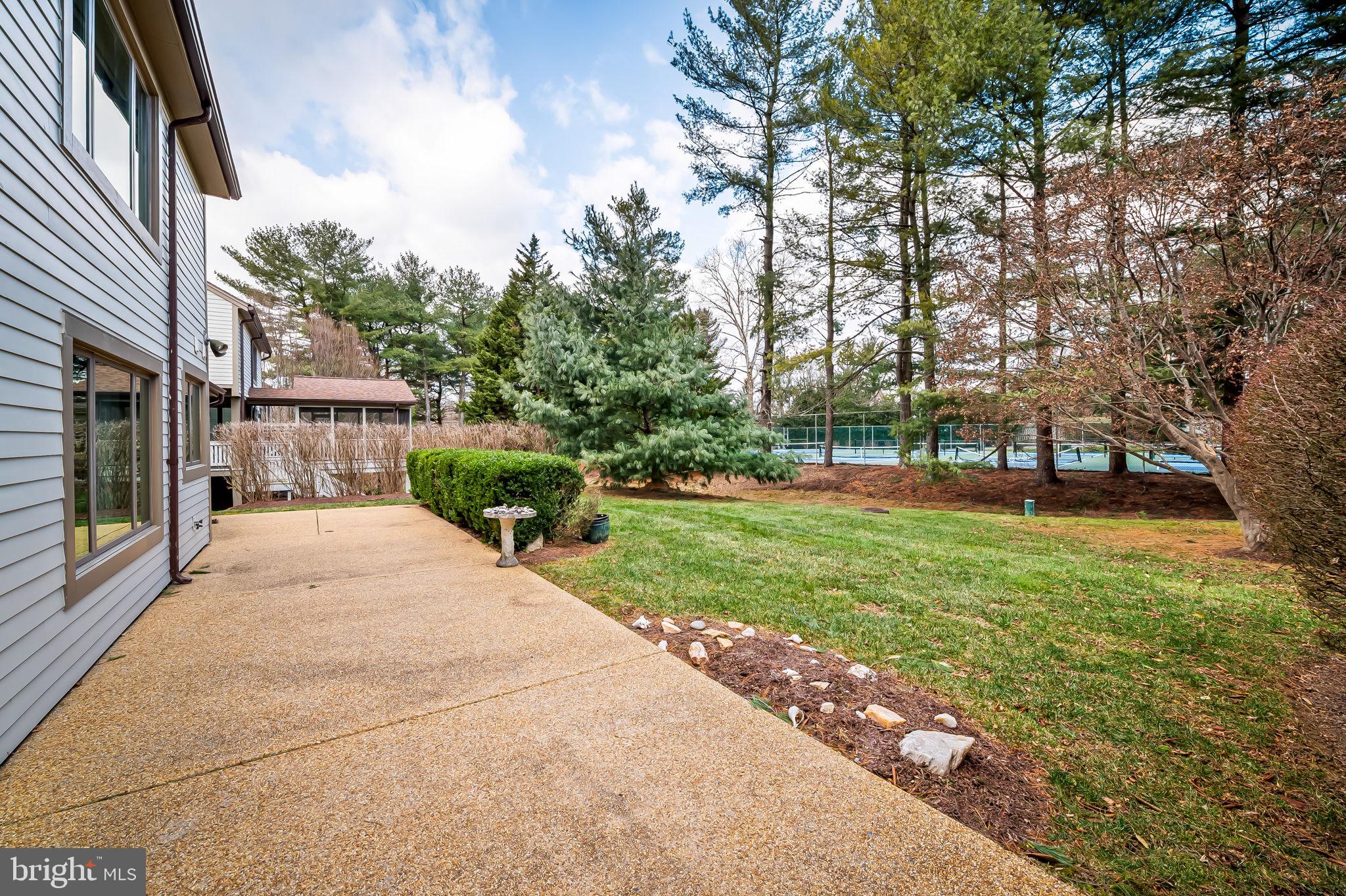 REGENCY PARK - Residential