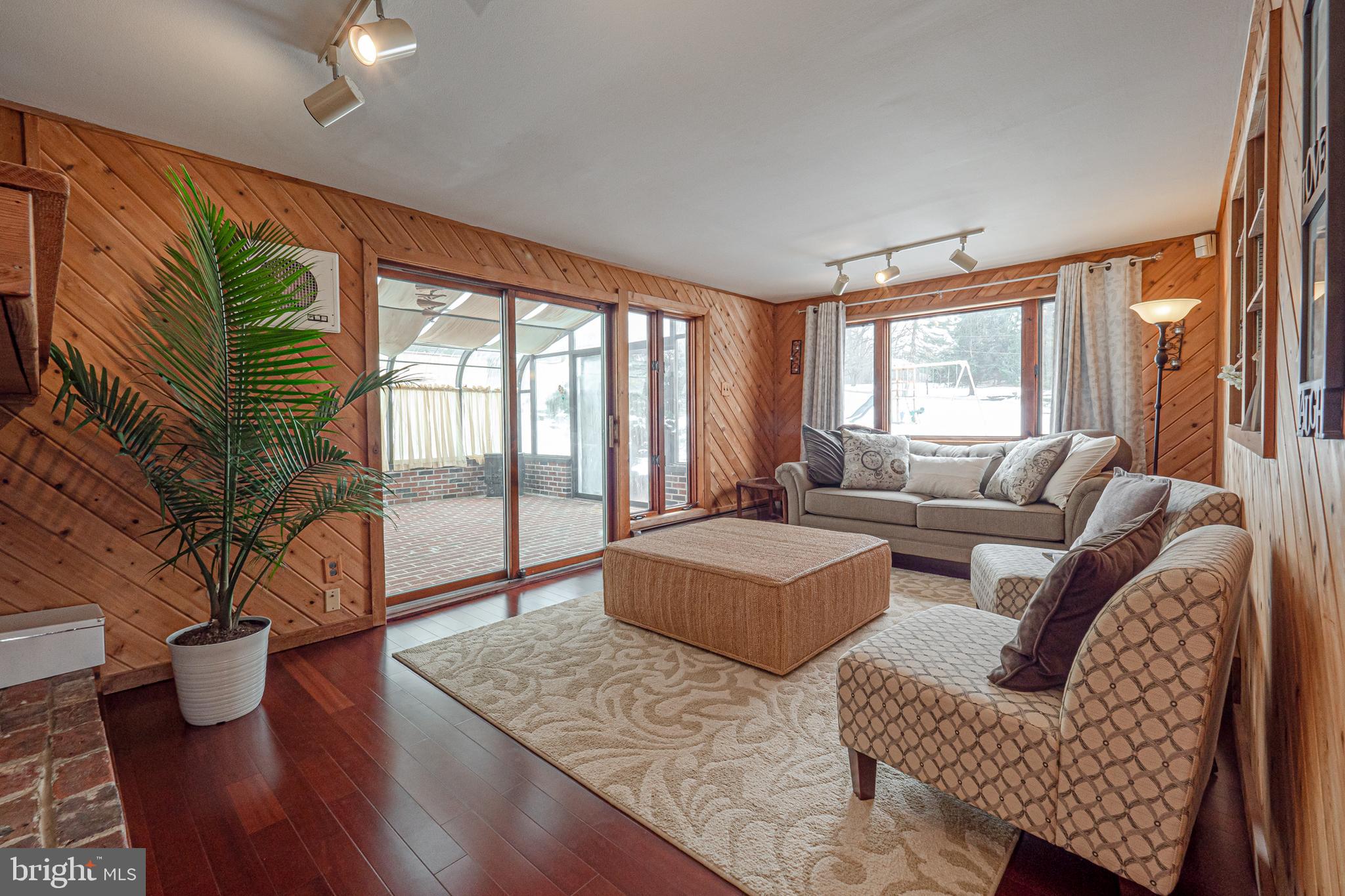 GLEN MILLS - Residential