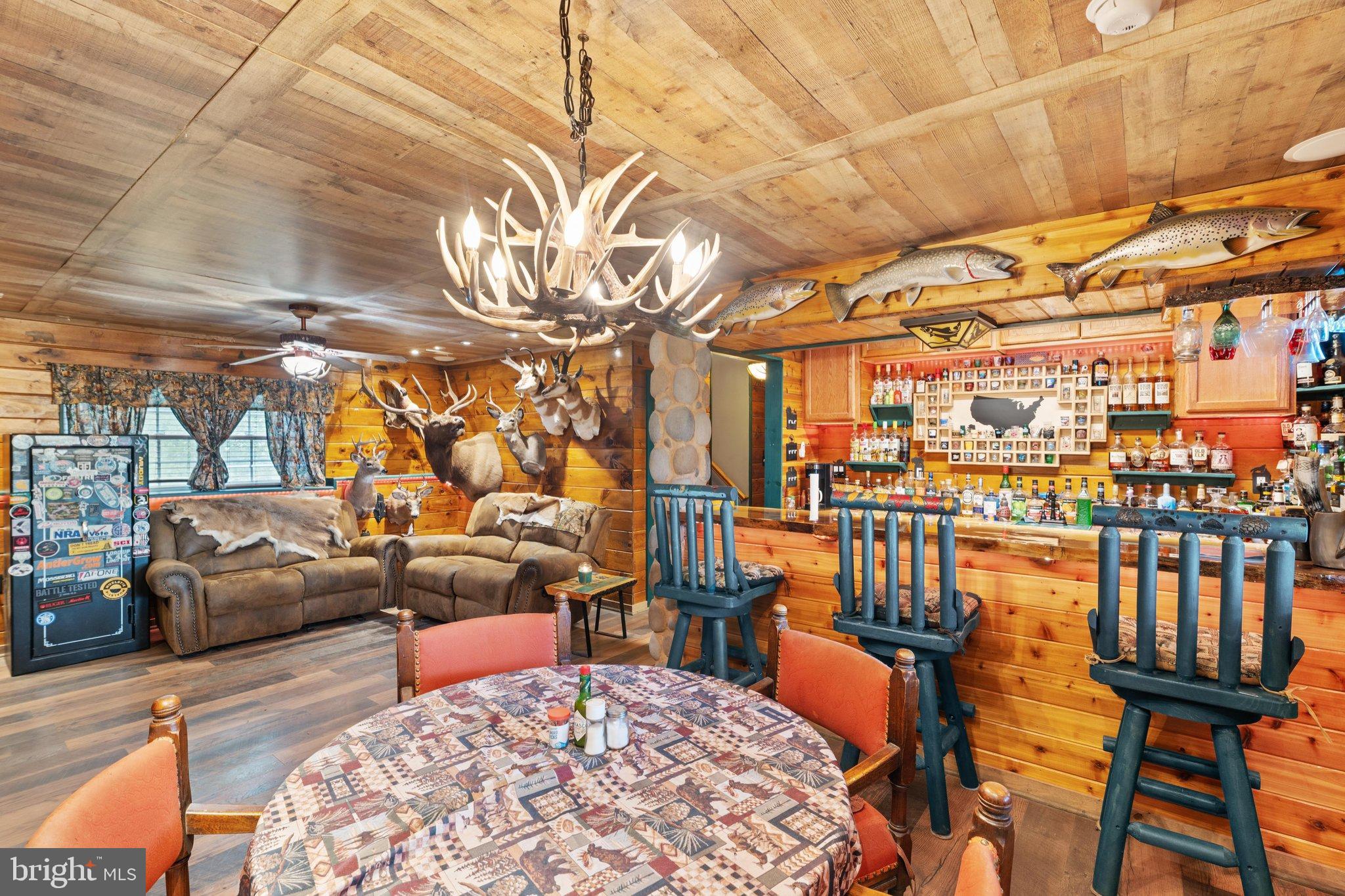 159 DEER HOLLOW LANE