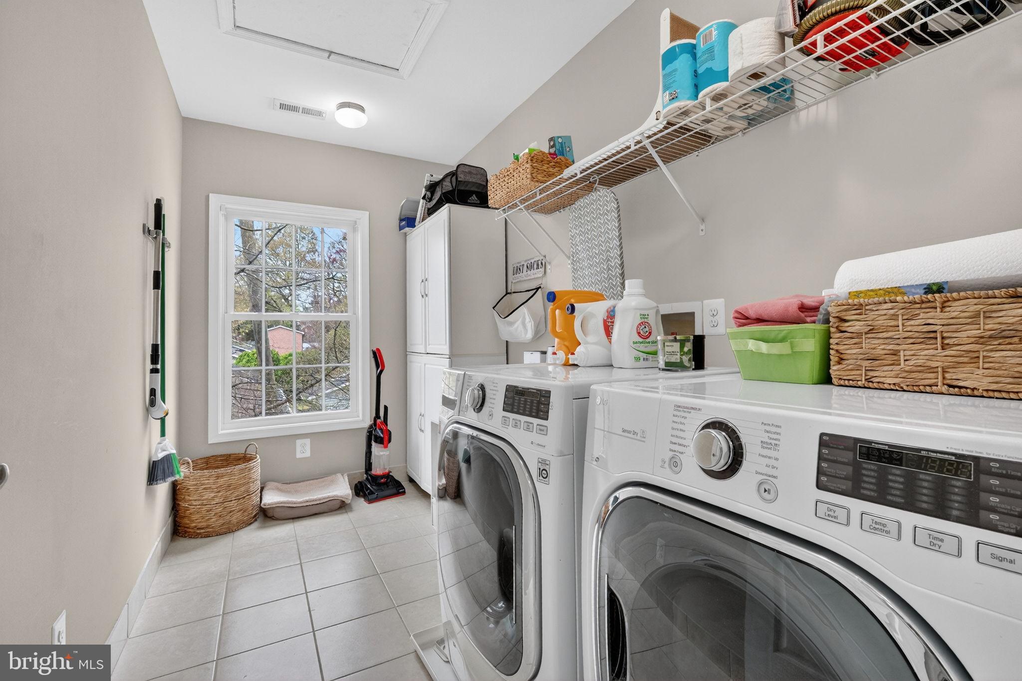 VALLEY VIEW - Residential