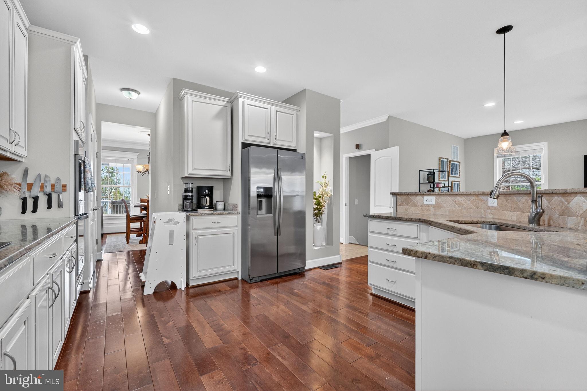 VALLEY VIEW - Residential