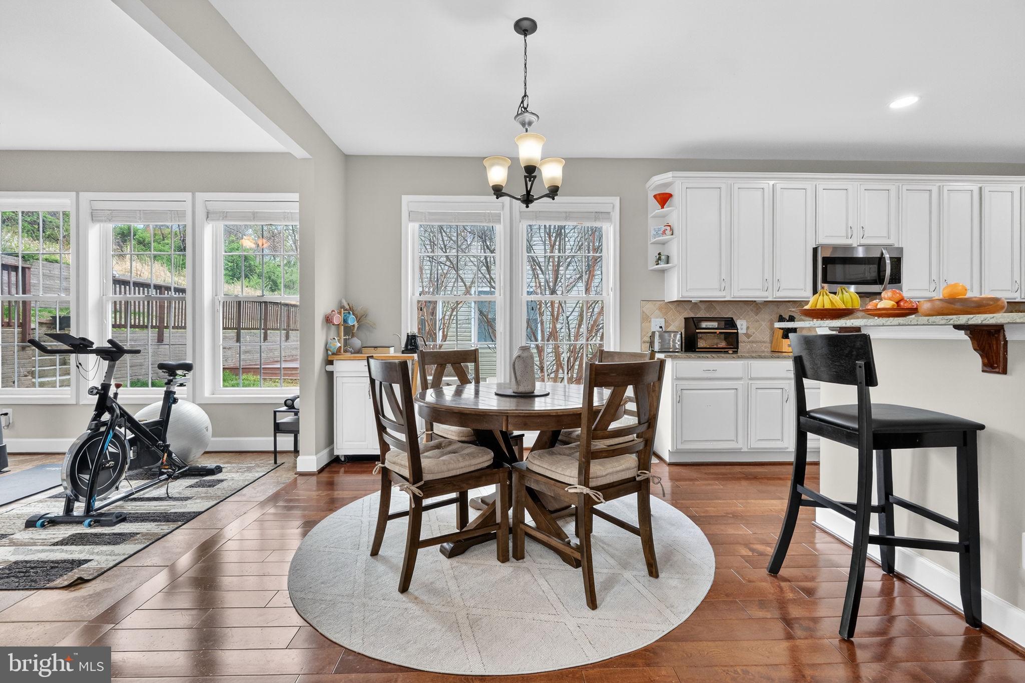 VALLEY VIEW - Residential