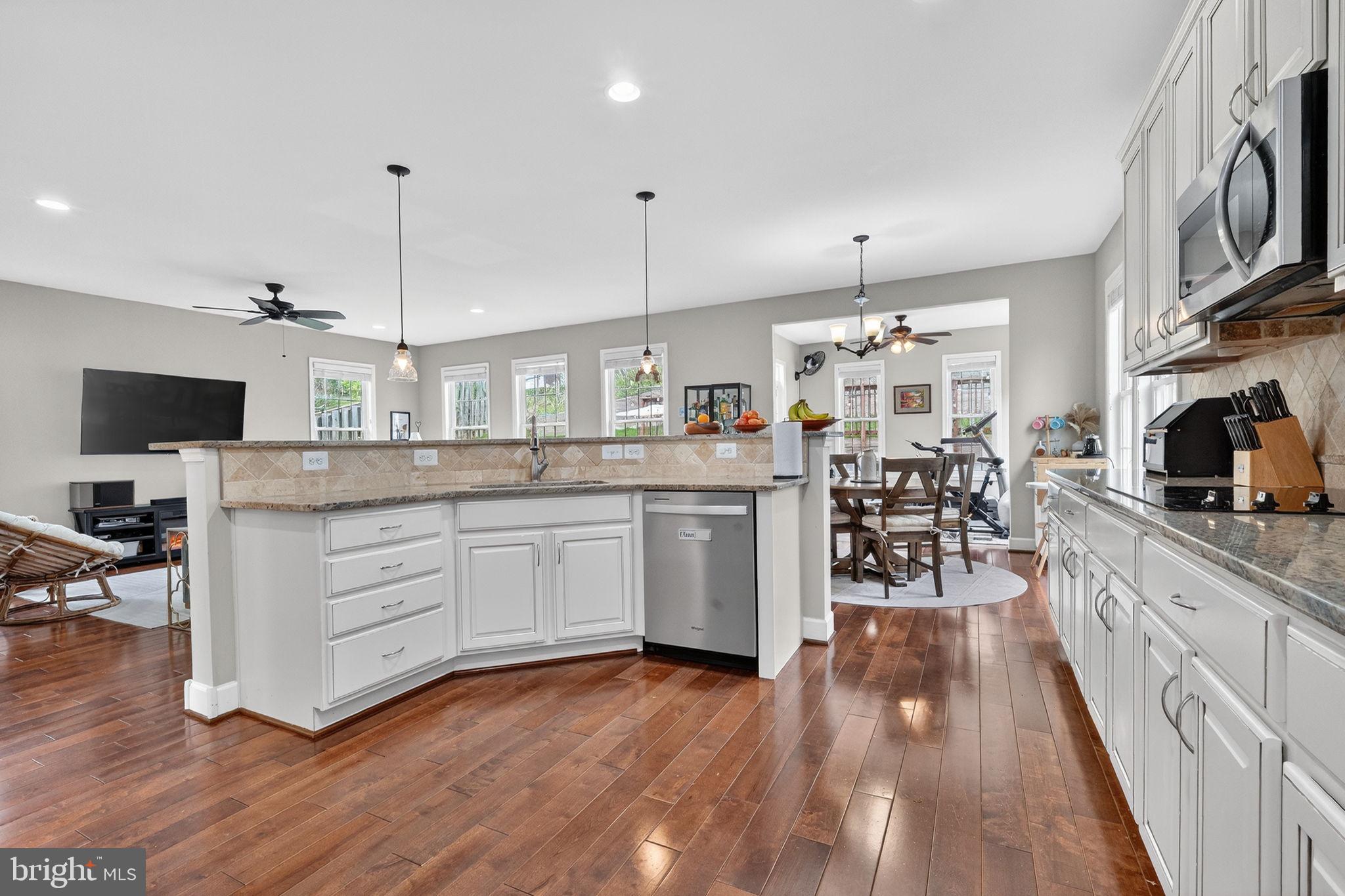 VALLEY VIEW - Residential