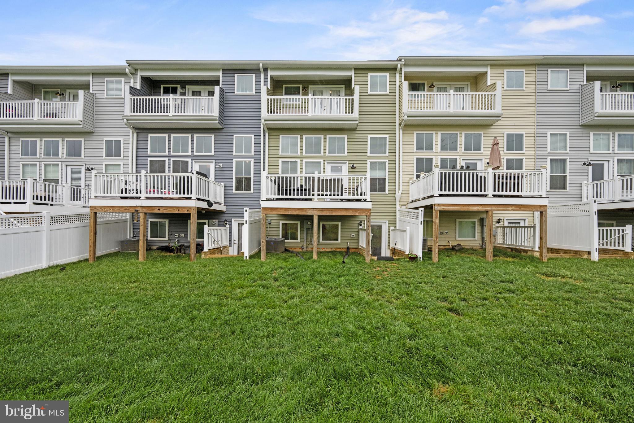 GAMBRILL VIEW - Residential