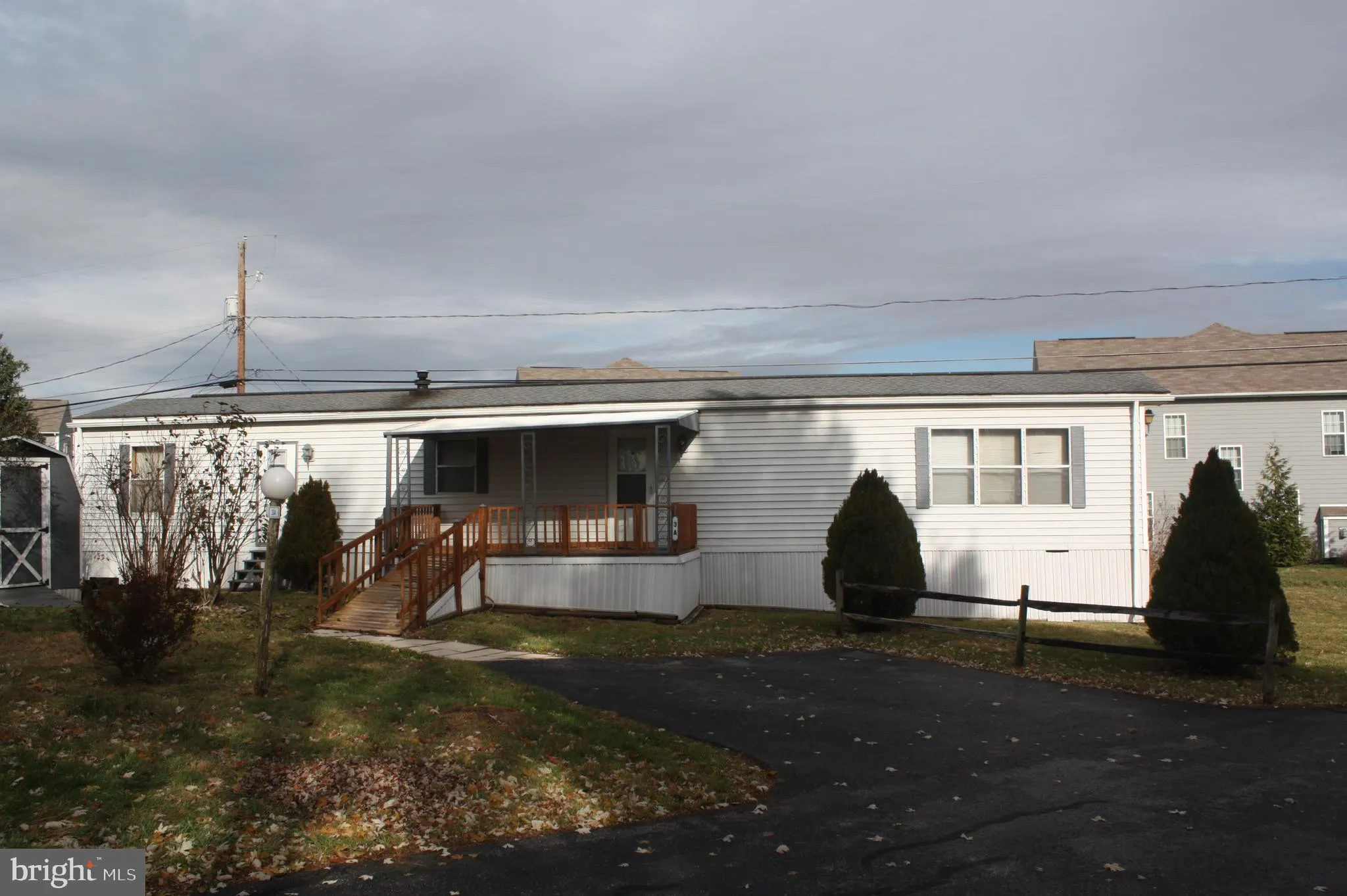 124 Woods Dr, Mechanicsburg, PA 17050