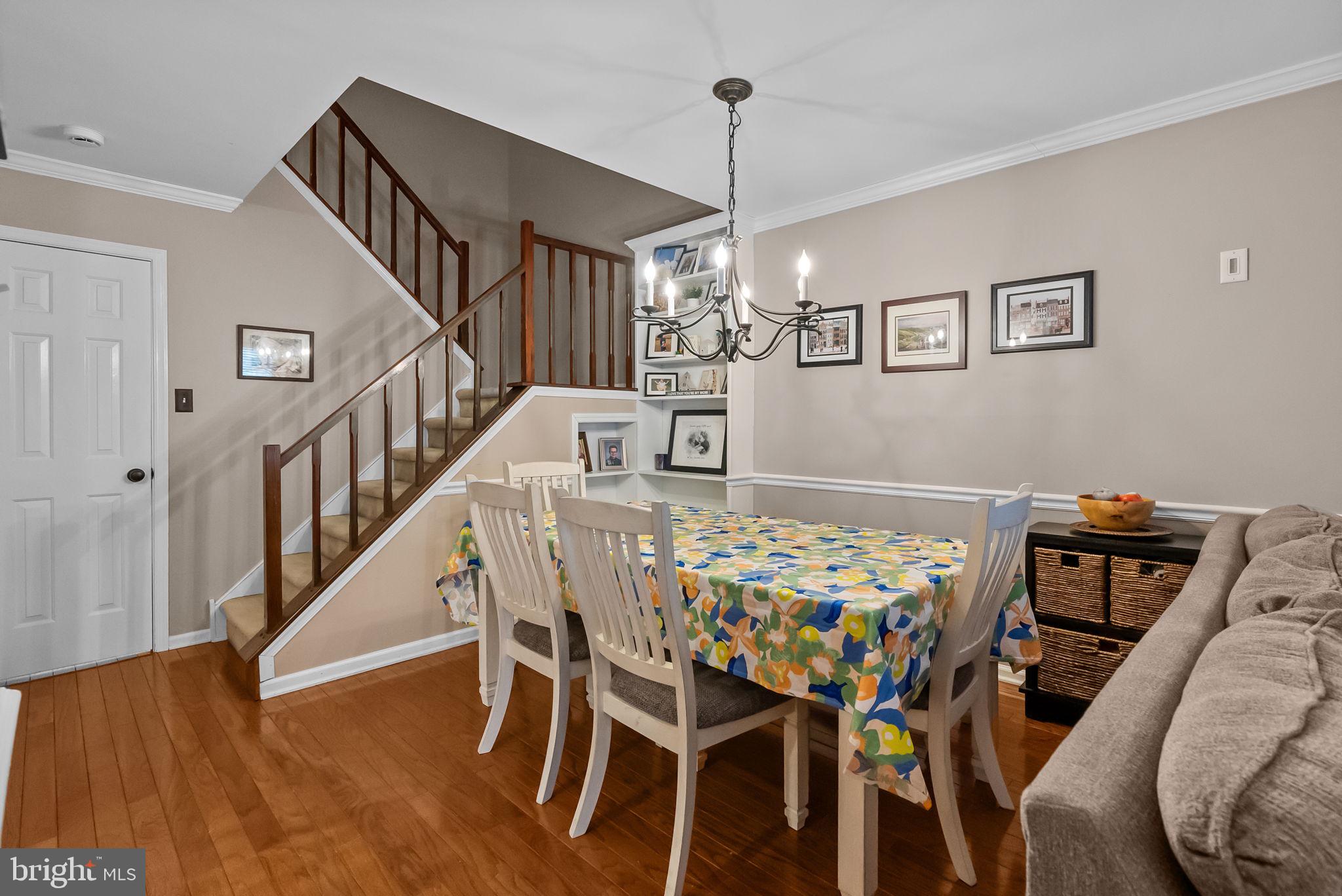 VILLAGE SHIRES - Residential