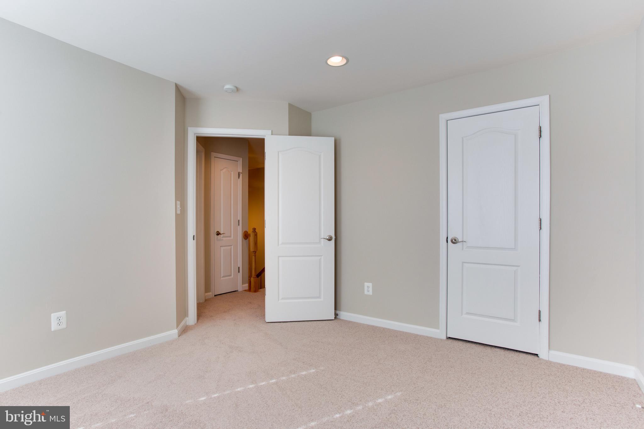 STONE RIDGE SOUTH - Residential