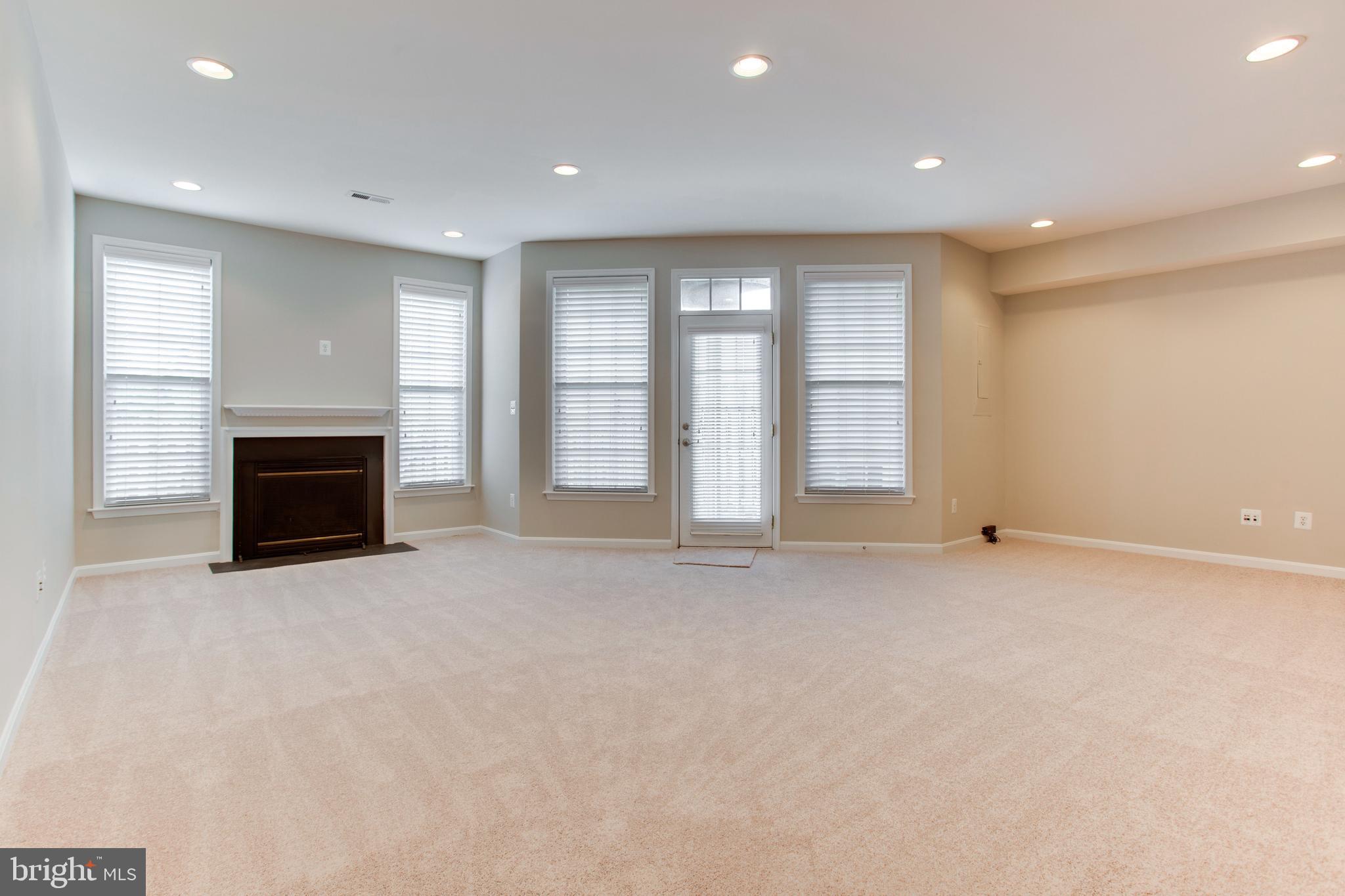 STONE RIDGE SOUTH - Residential