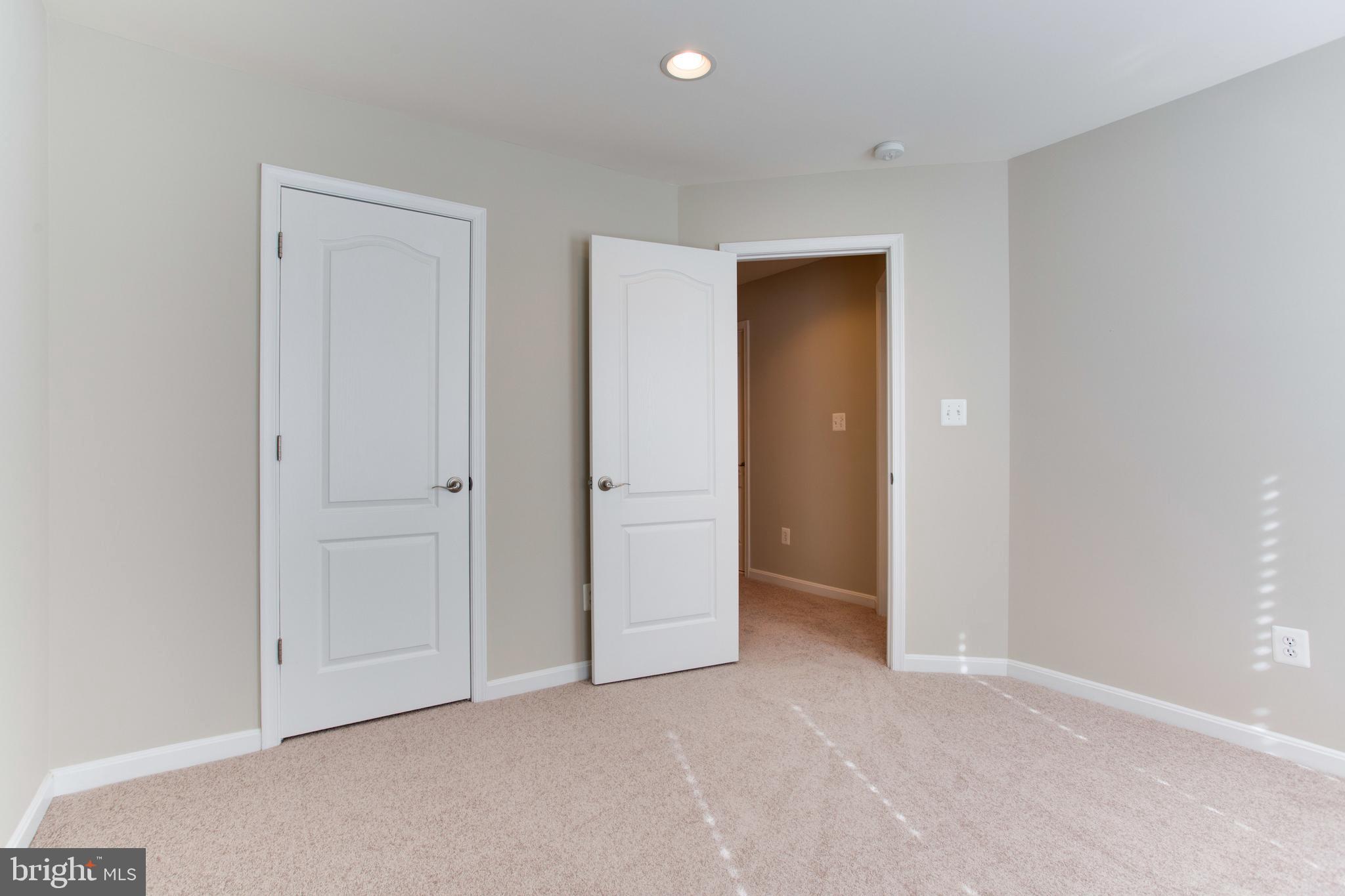 STONE RIDGE SOUTH - Residential