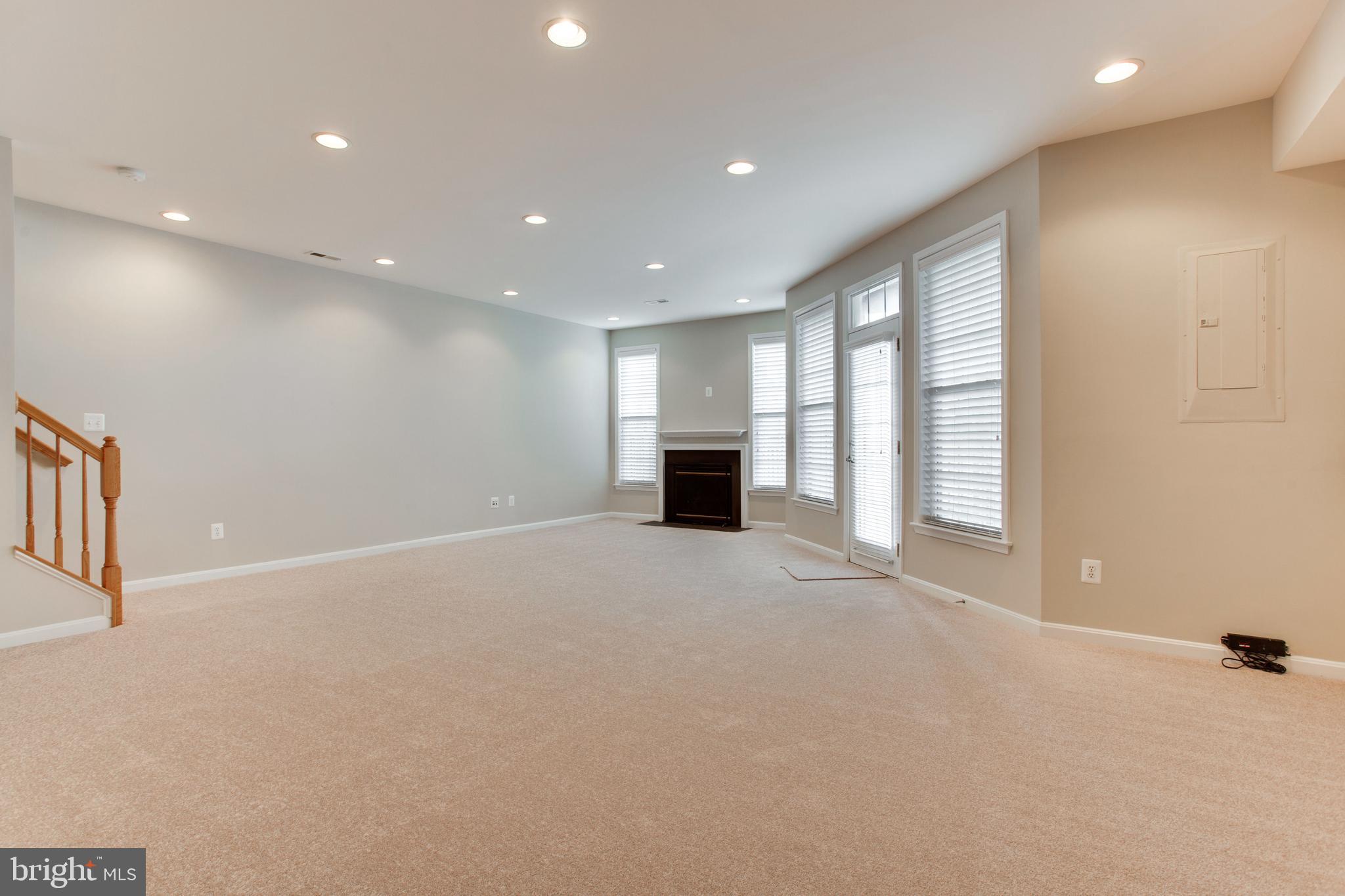 STONE RIDGE SOUTH - Residential