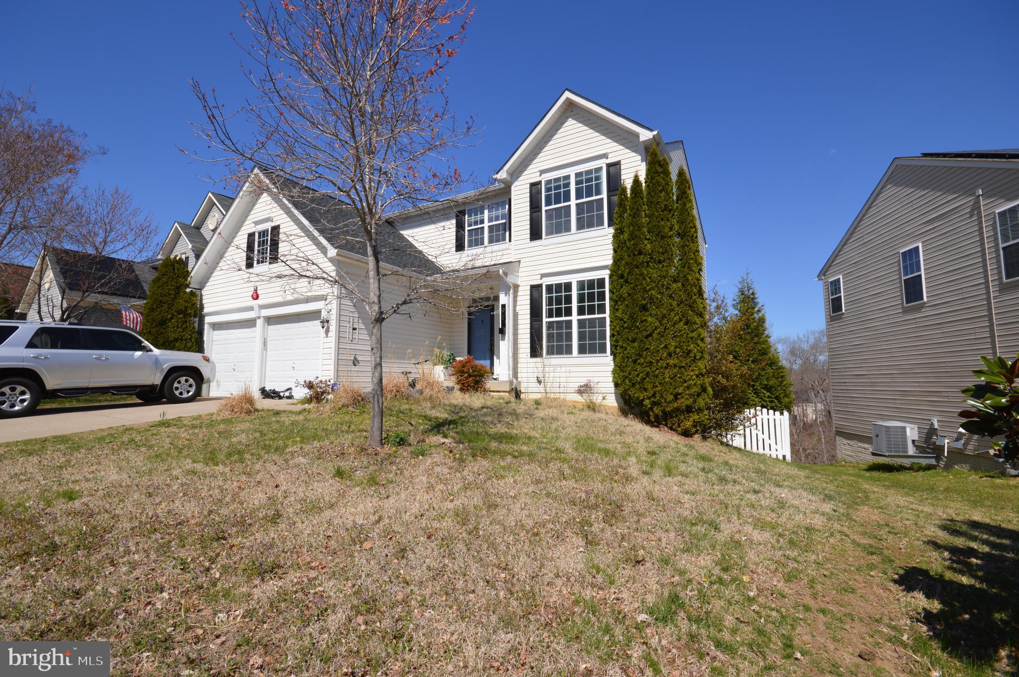 CARRIAGE HILL AT FALLS - Residential Lease