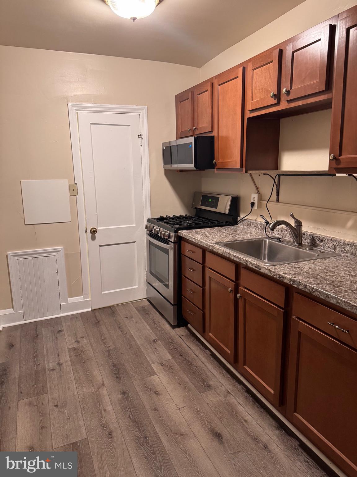 BEECHFIELD - Residential Lease