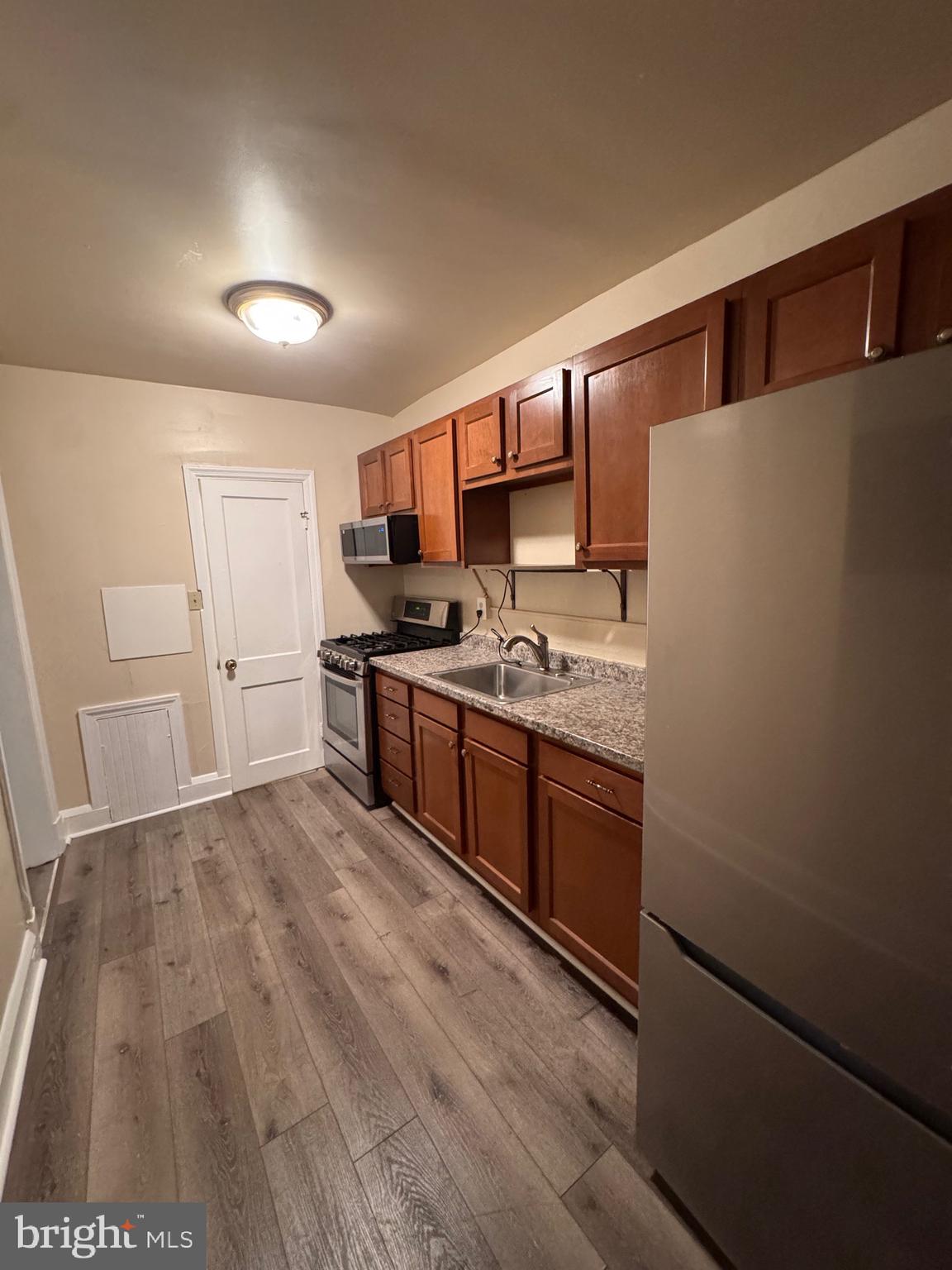 BEECHFIELD - Residential Lease