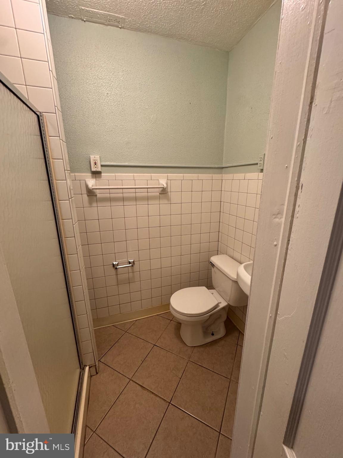 BEECHFIELD - Residential Lease