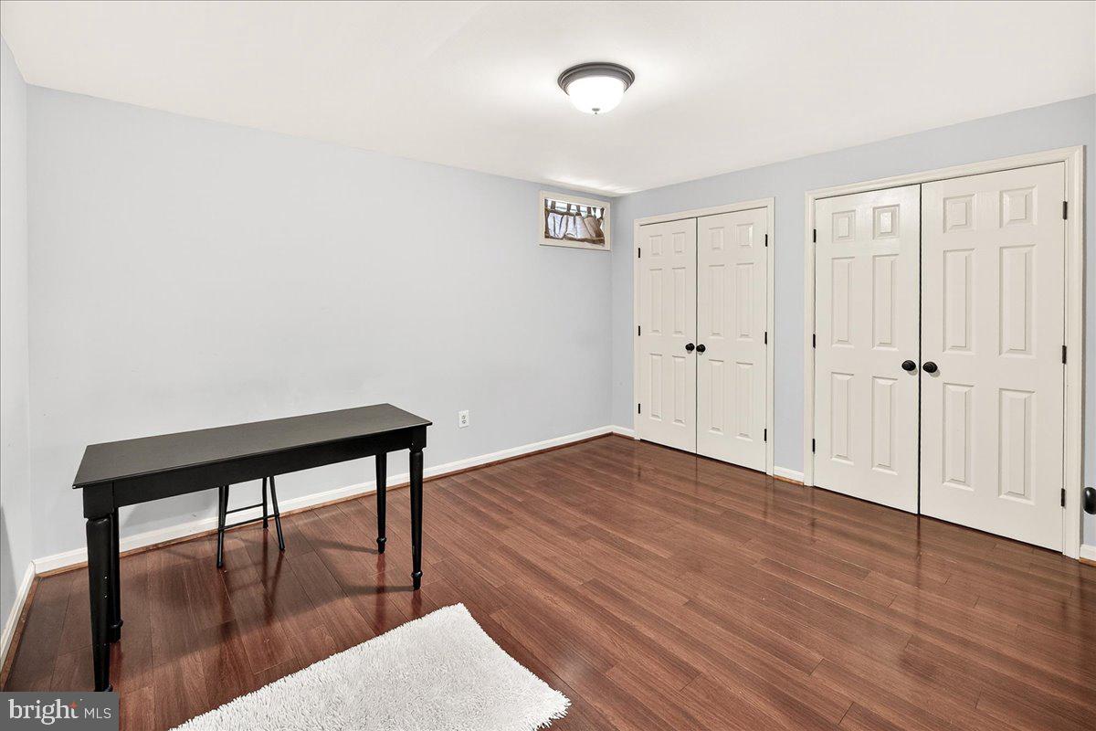 WOODS AT TAMA - Residential