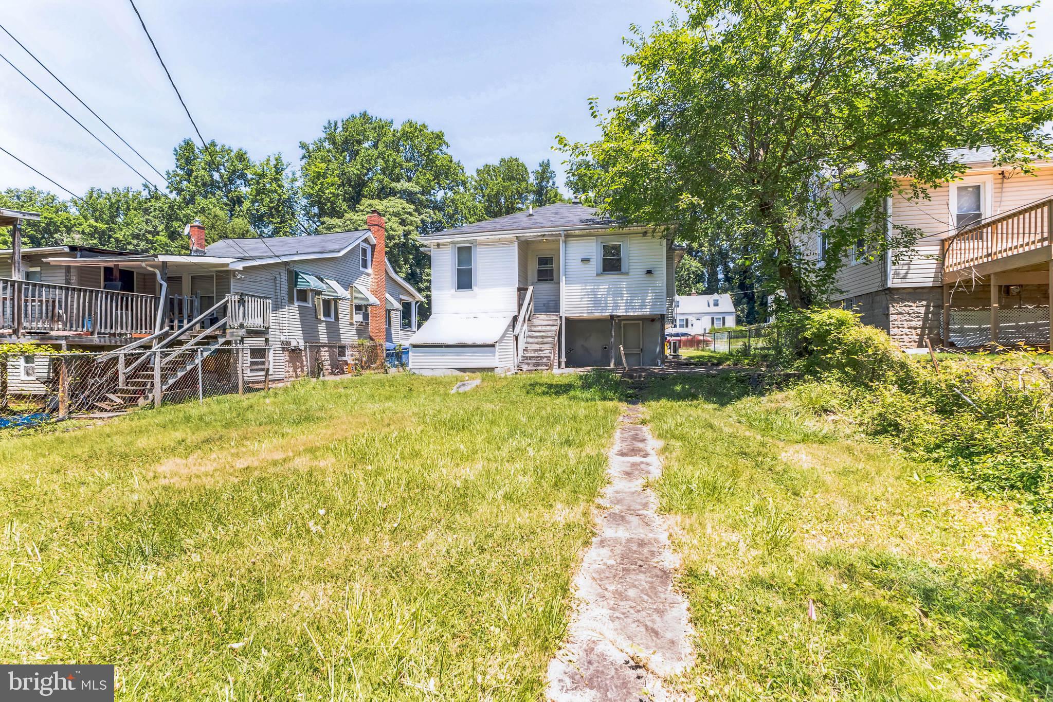 HOWARD PARK - Residential