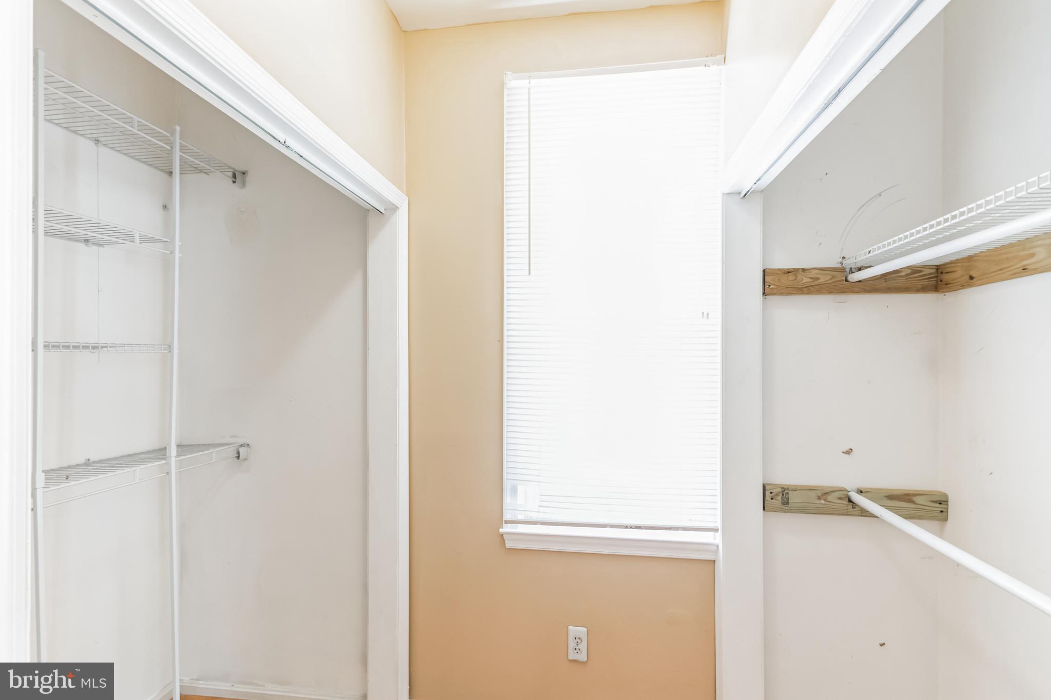 HOWARD PARK - Residential