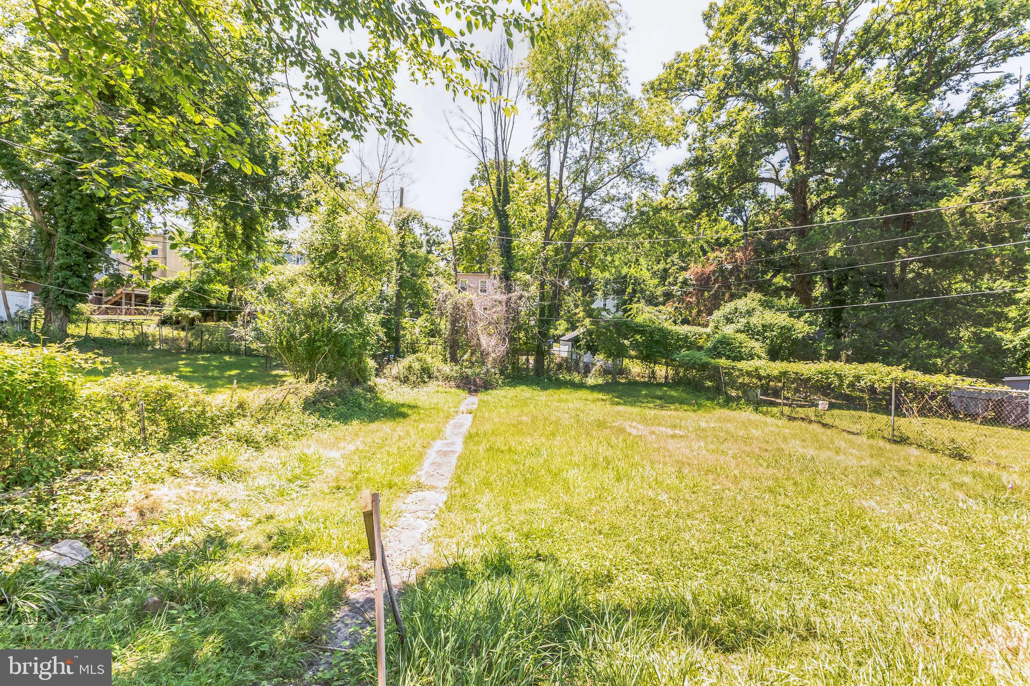 HOWARD PARK - Residential