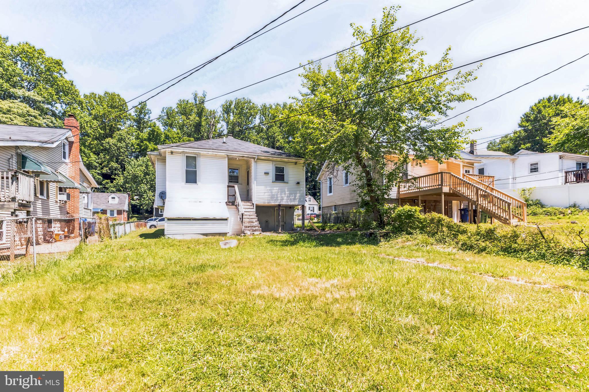 HOWARD PARK - Residential