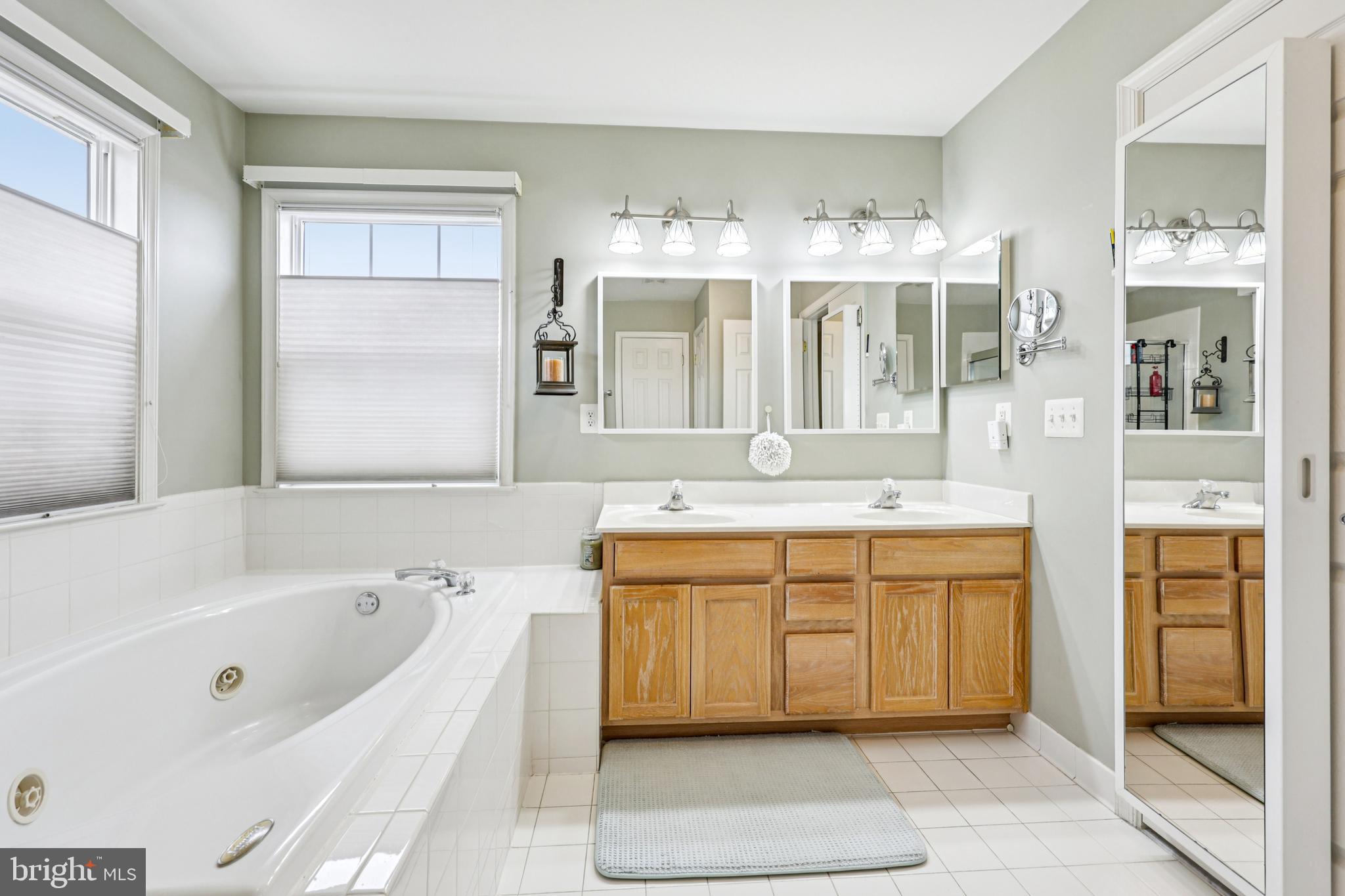 SHEFFIELD MANOR - Residential