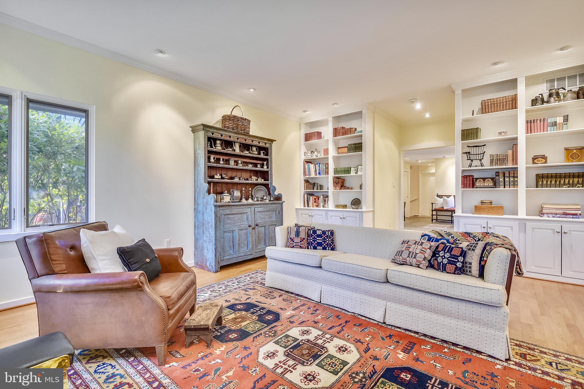 ROCKLAND - Residential