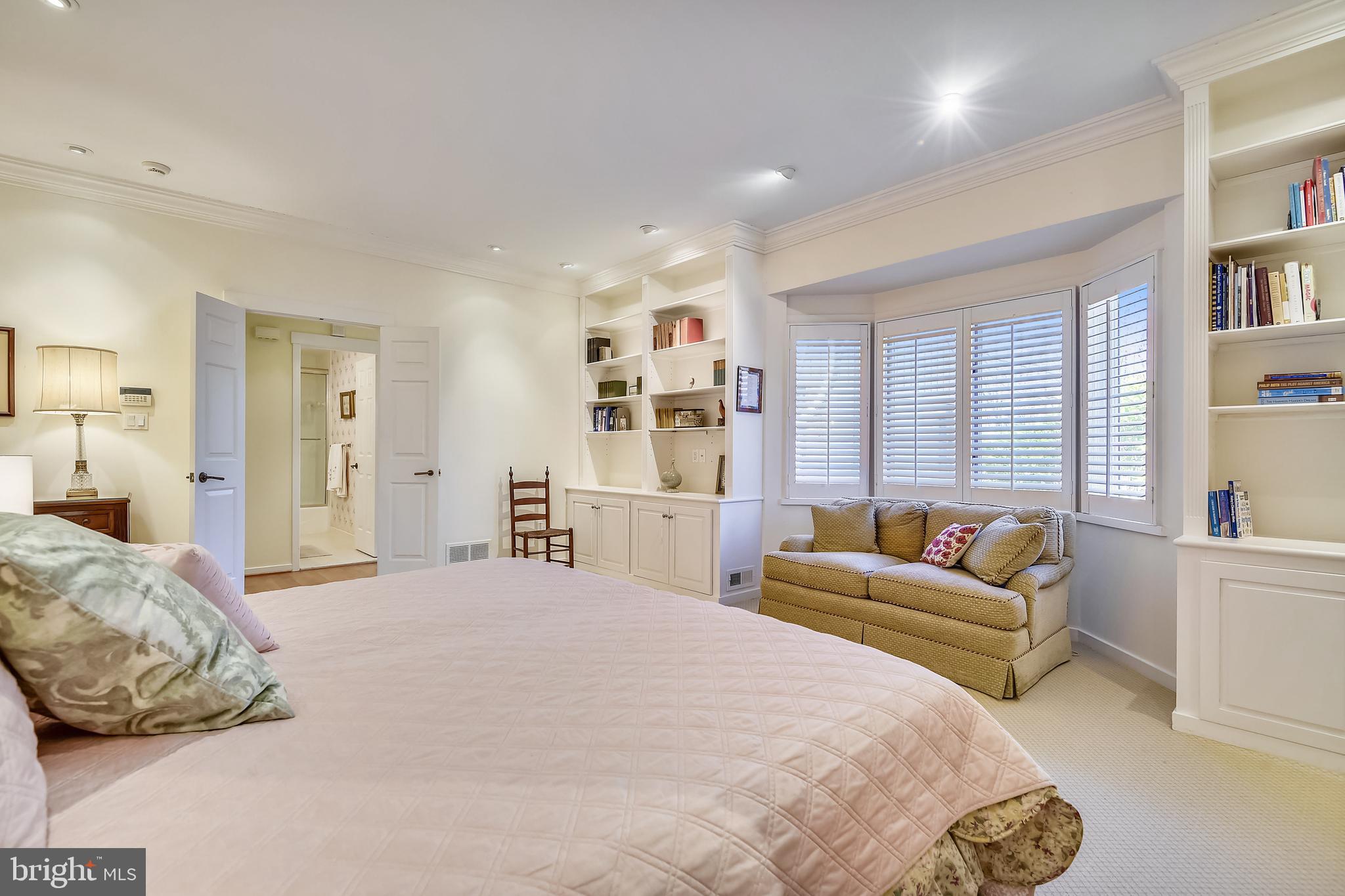 ROCKLAND - Residential