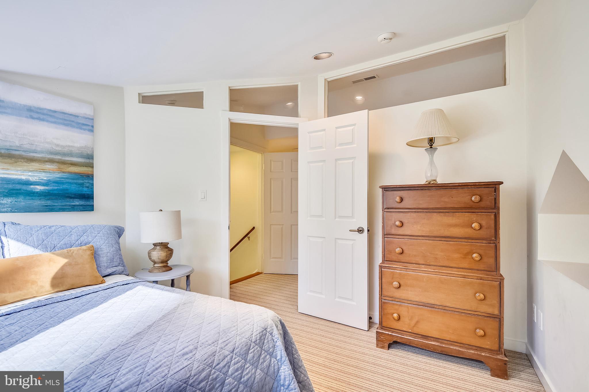 ROCKLAND - Residential