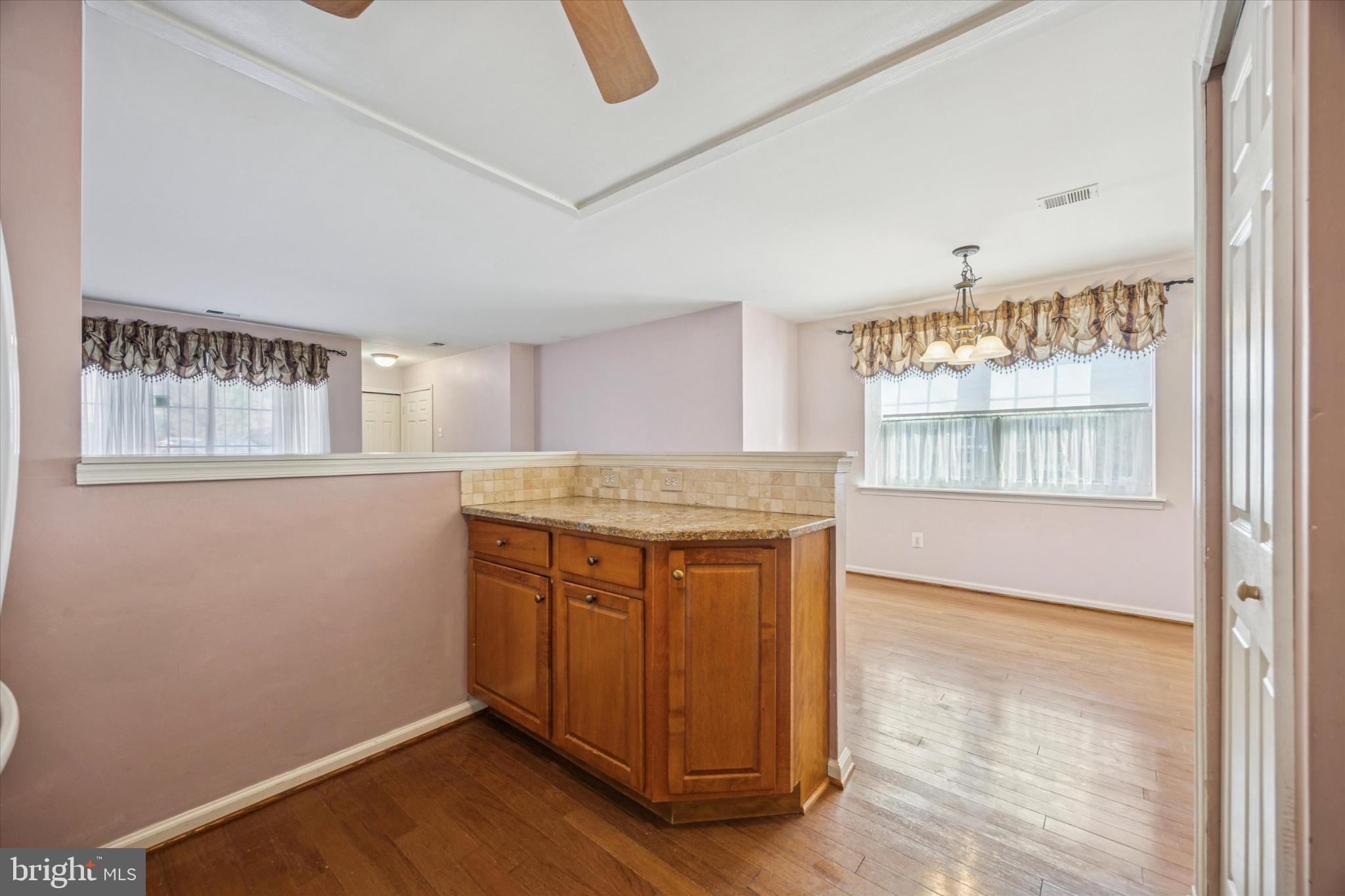 OXFORD OF BLUE BELL - Residential