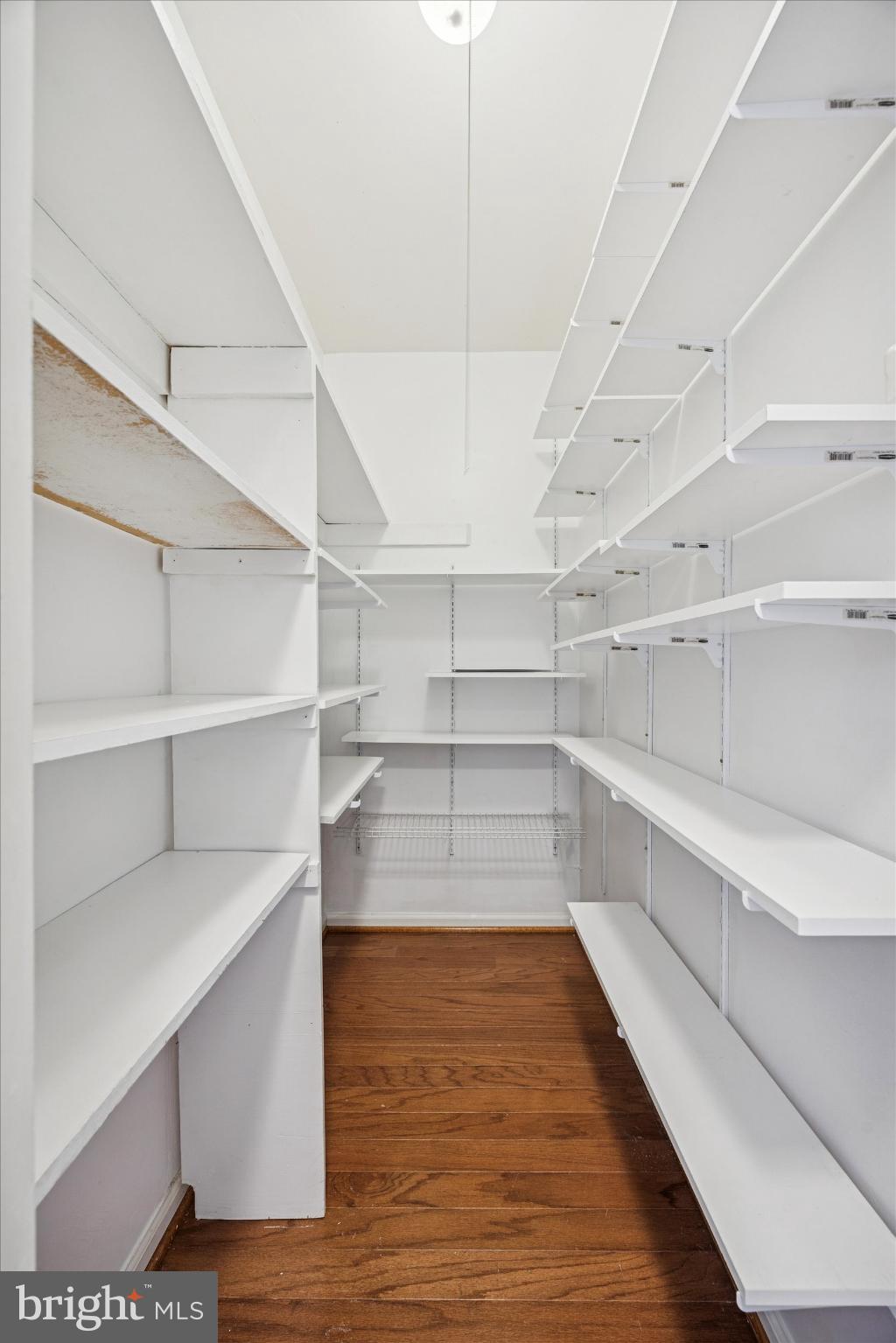 OXFORD OF BLUE BELL - Residential