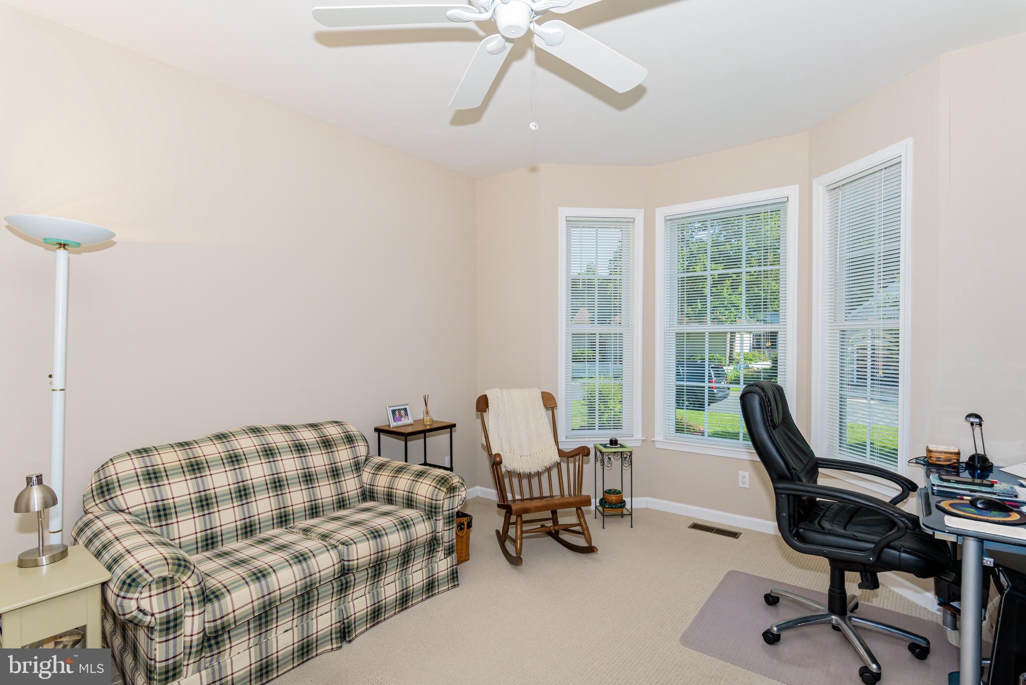 WHISPERING WOODS - Residential