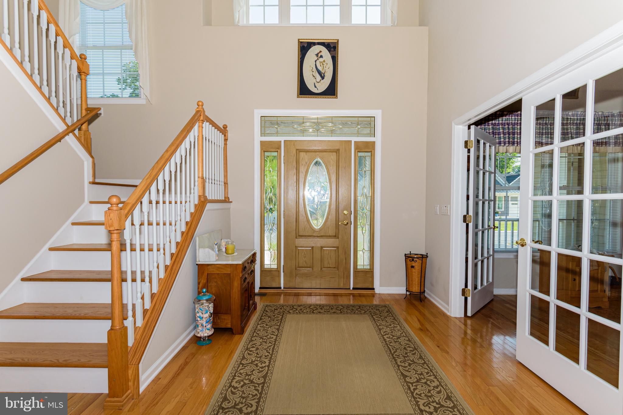 WHISPERING WOODS - Residential