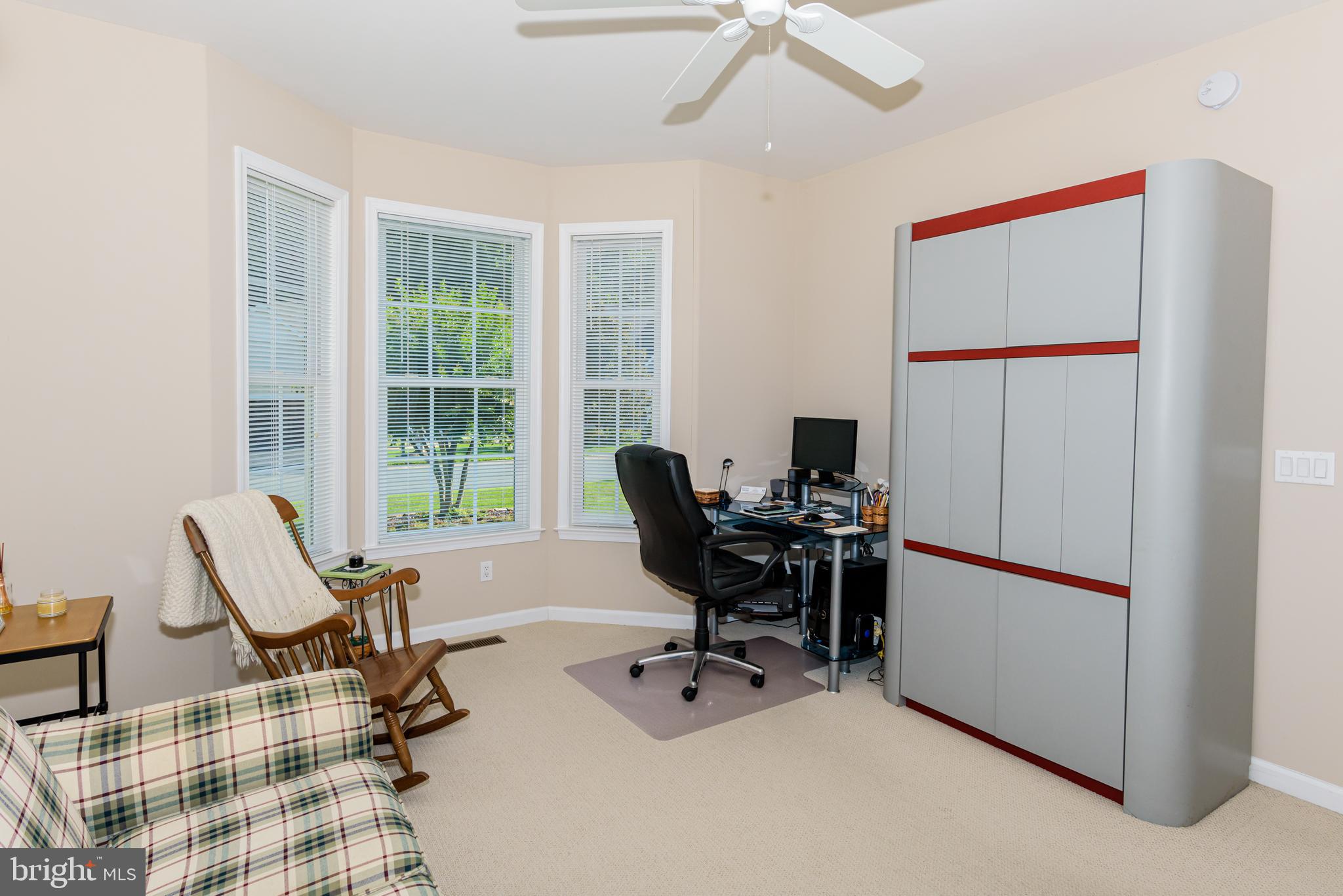 WHISPERING WOODS - Residential