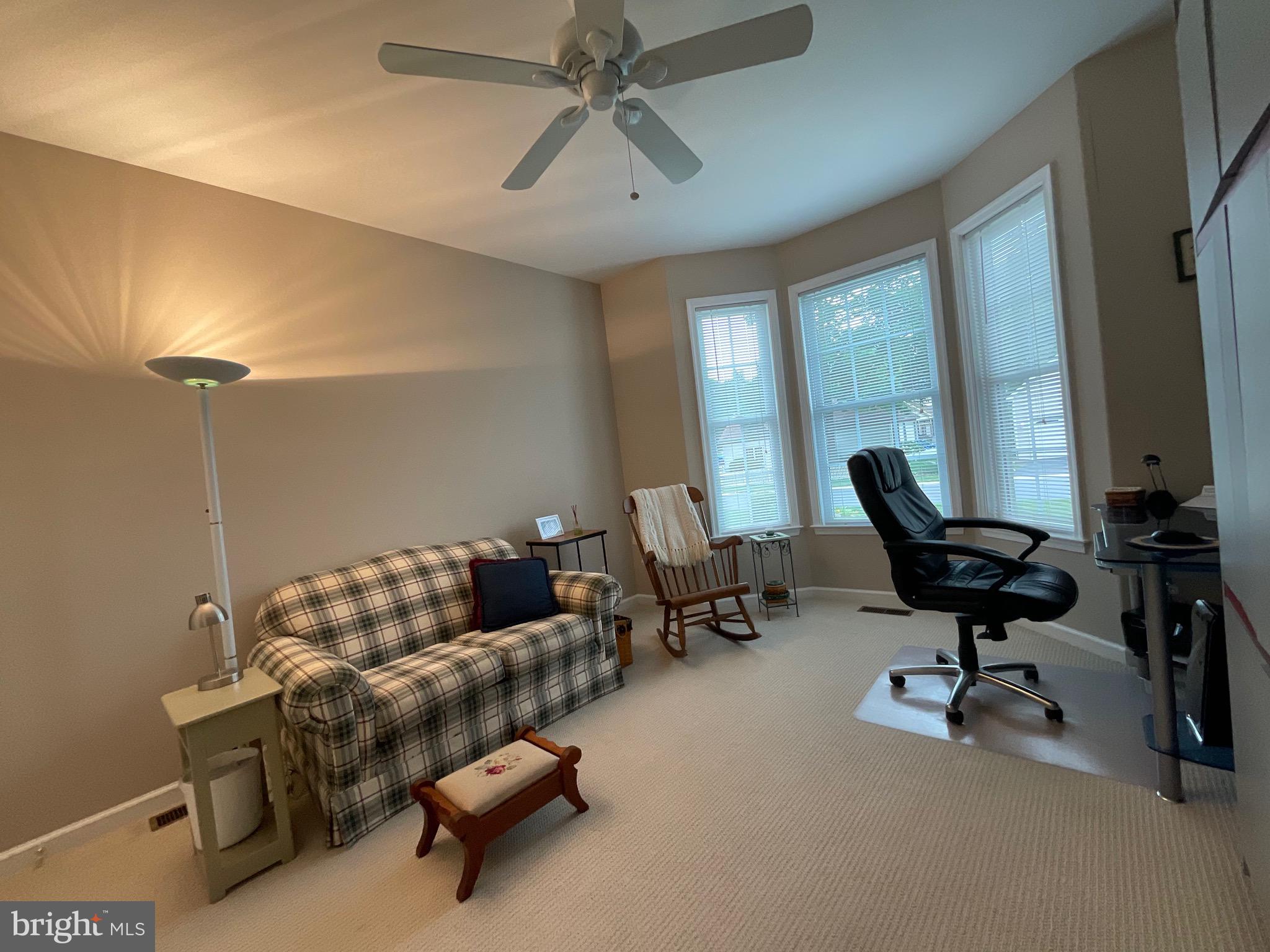 WHISPERING WOODS - Residential