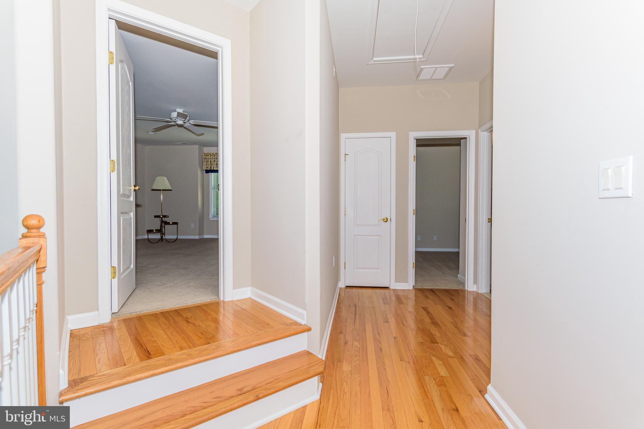 WHISPERING WOODS - Residential