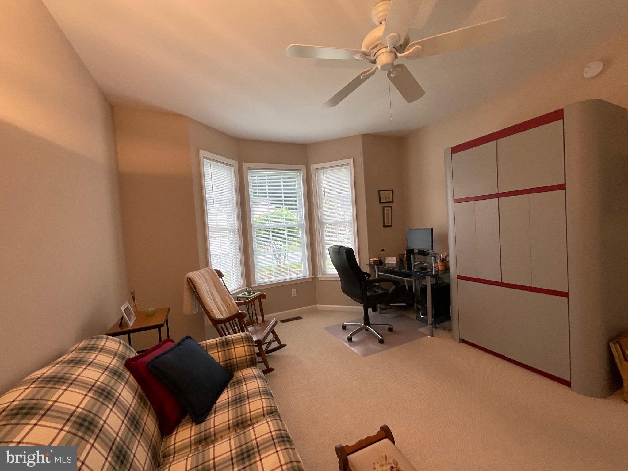 WHISPERING WOODS - Residential