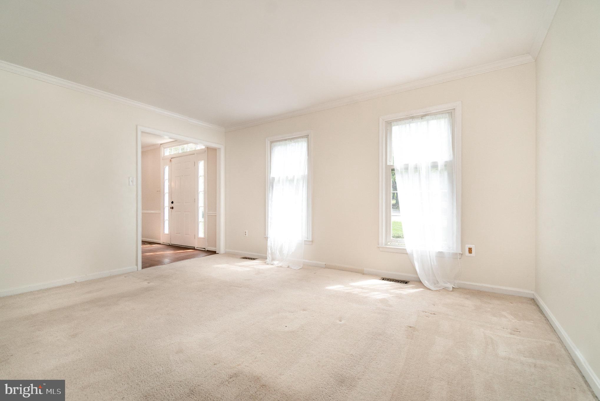 LONGWOOD ESTATES - Residential