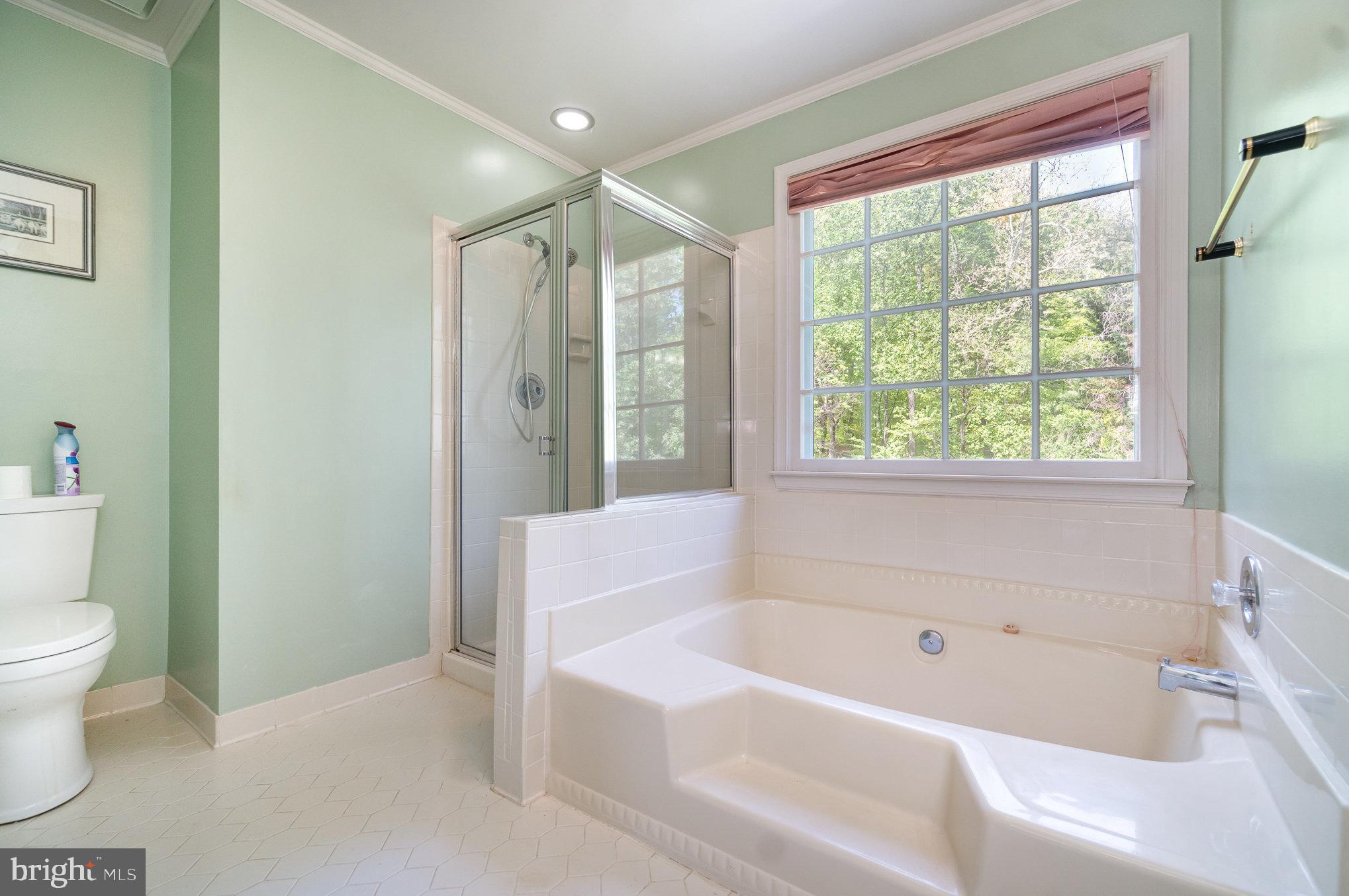 LONGWOOD ESTATES - Residential