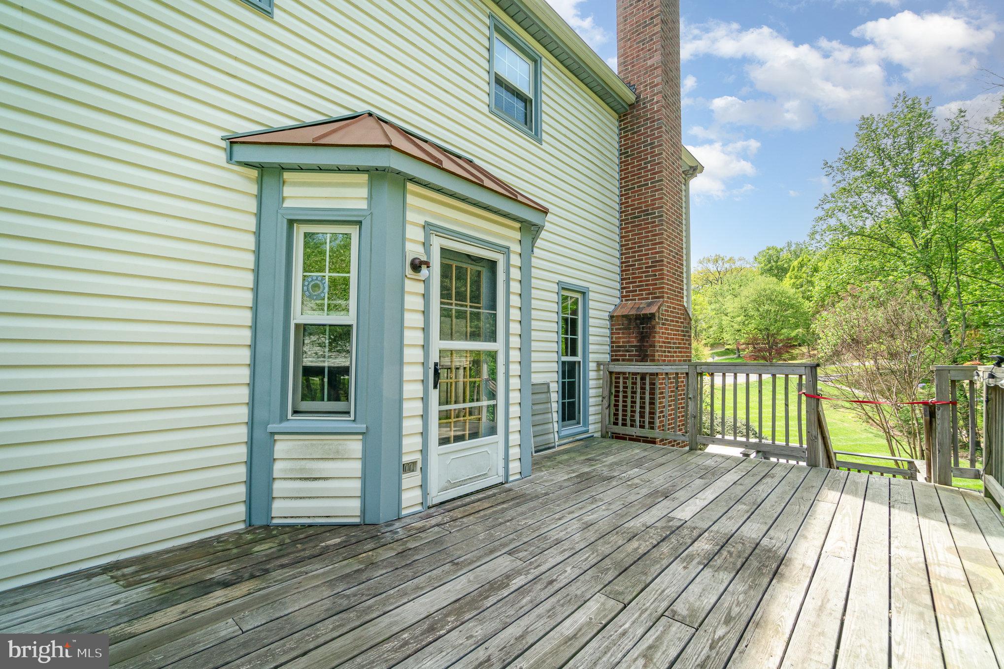 LONGWOOD ESTATES - Residential