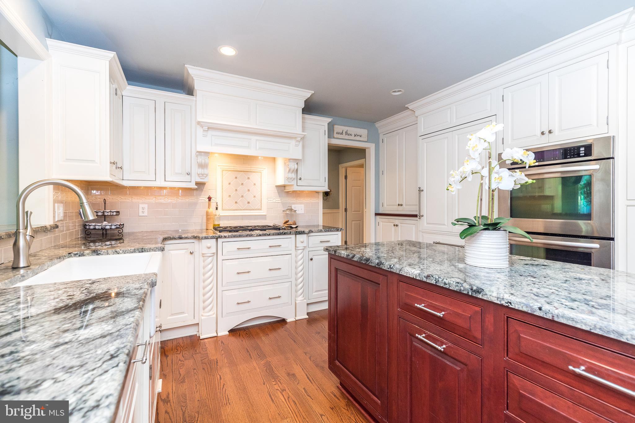 HUNT COUNTRY - Residential