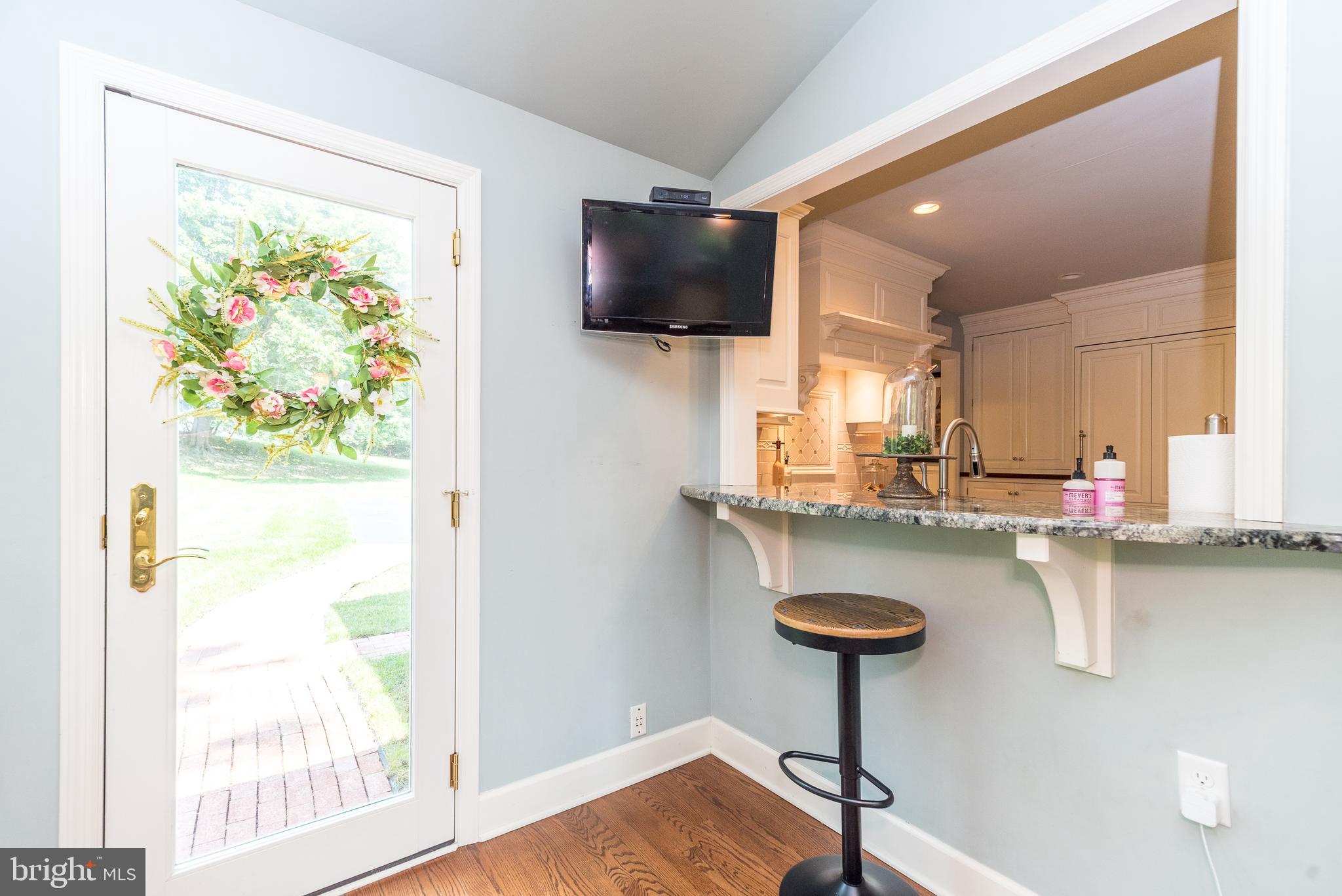 HUNT COUNTRY - Residential