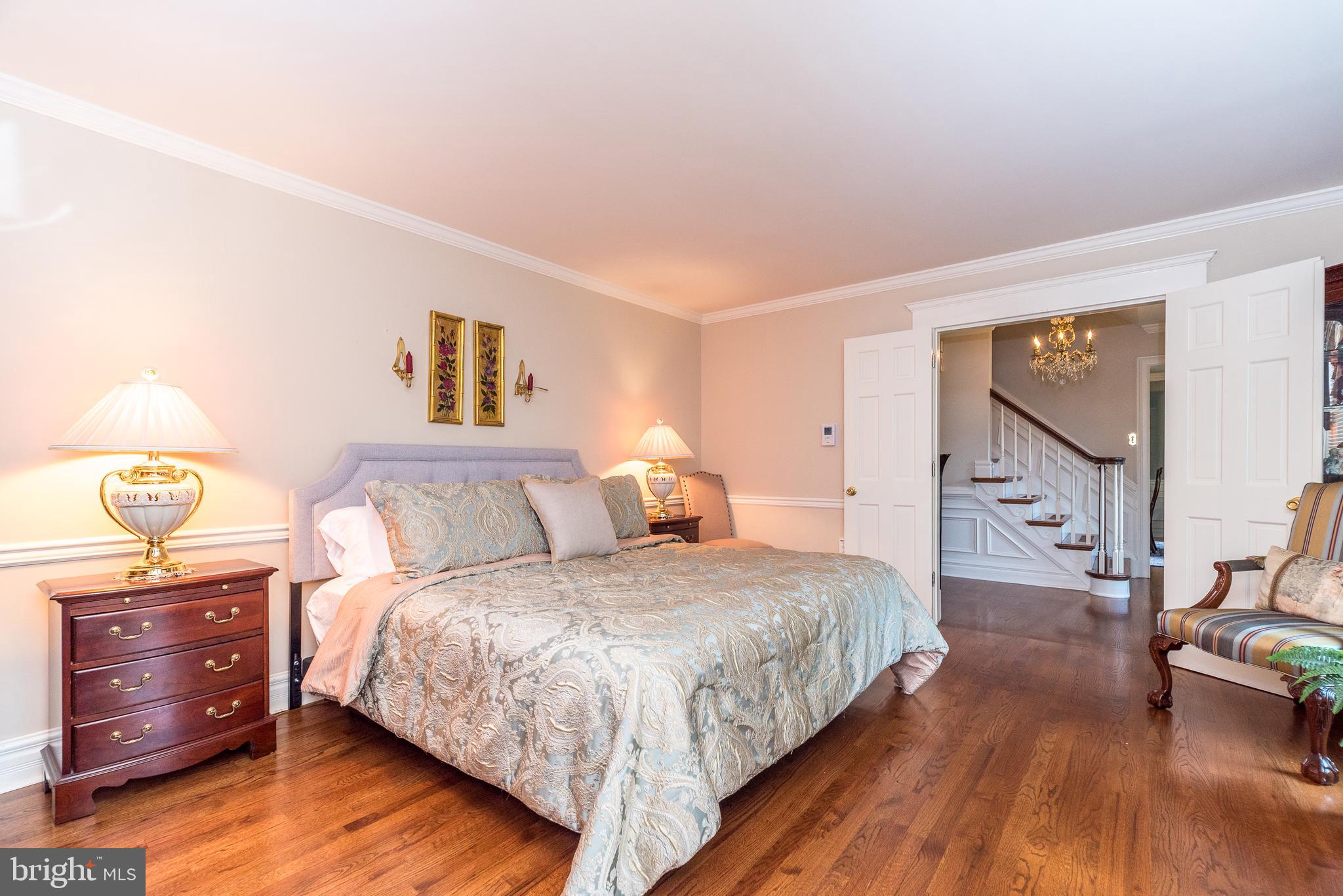 HUNT COUNTRY - Residential